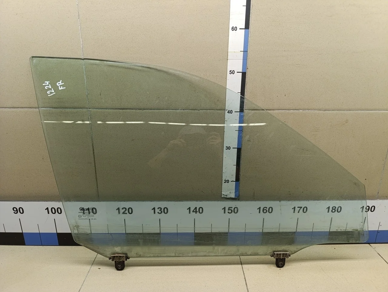 Стекло двери передней правой Elantra 2000-2005