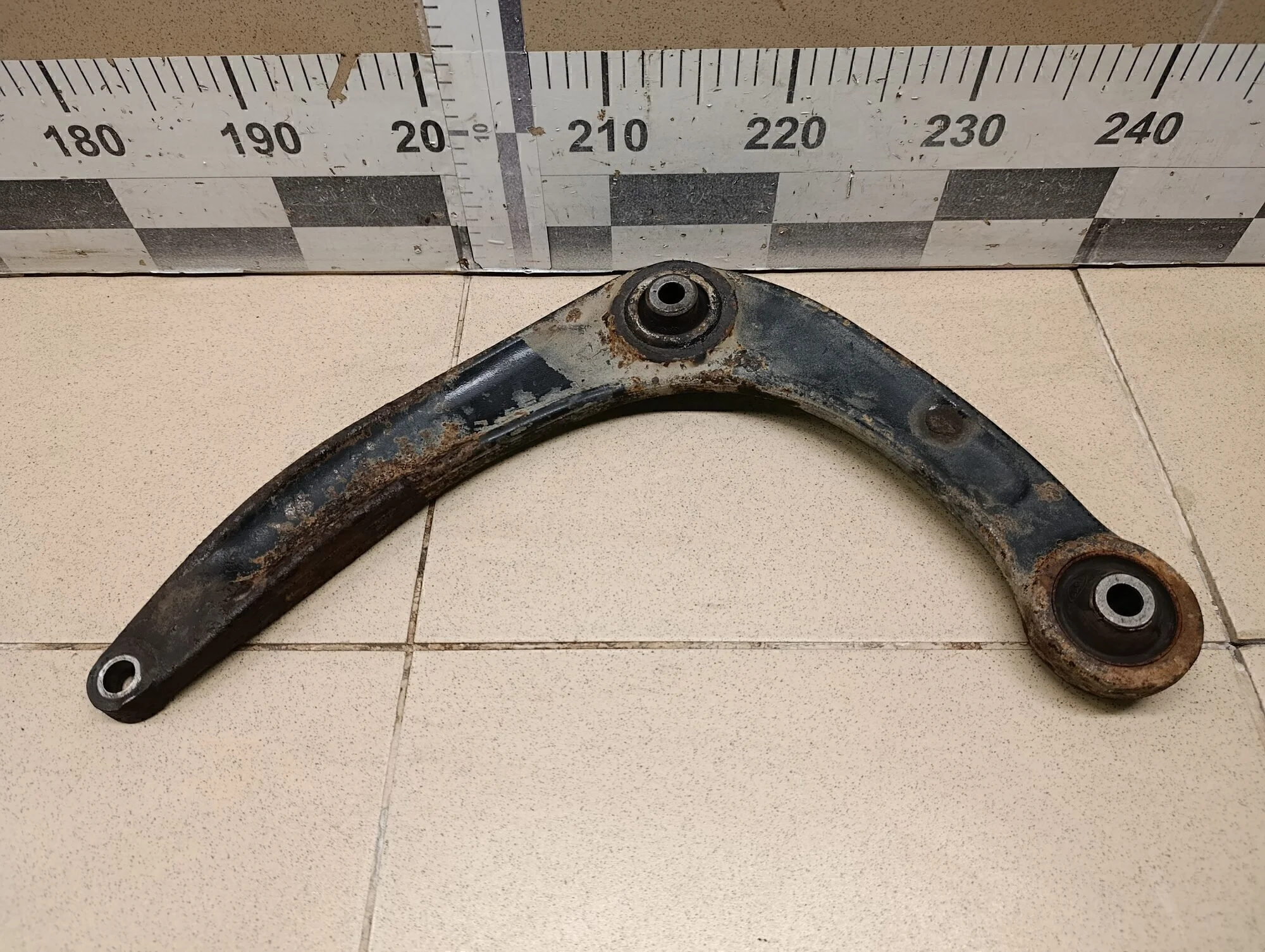 Рычаг передний правый C4 2005-2011