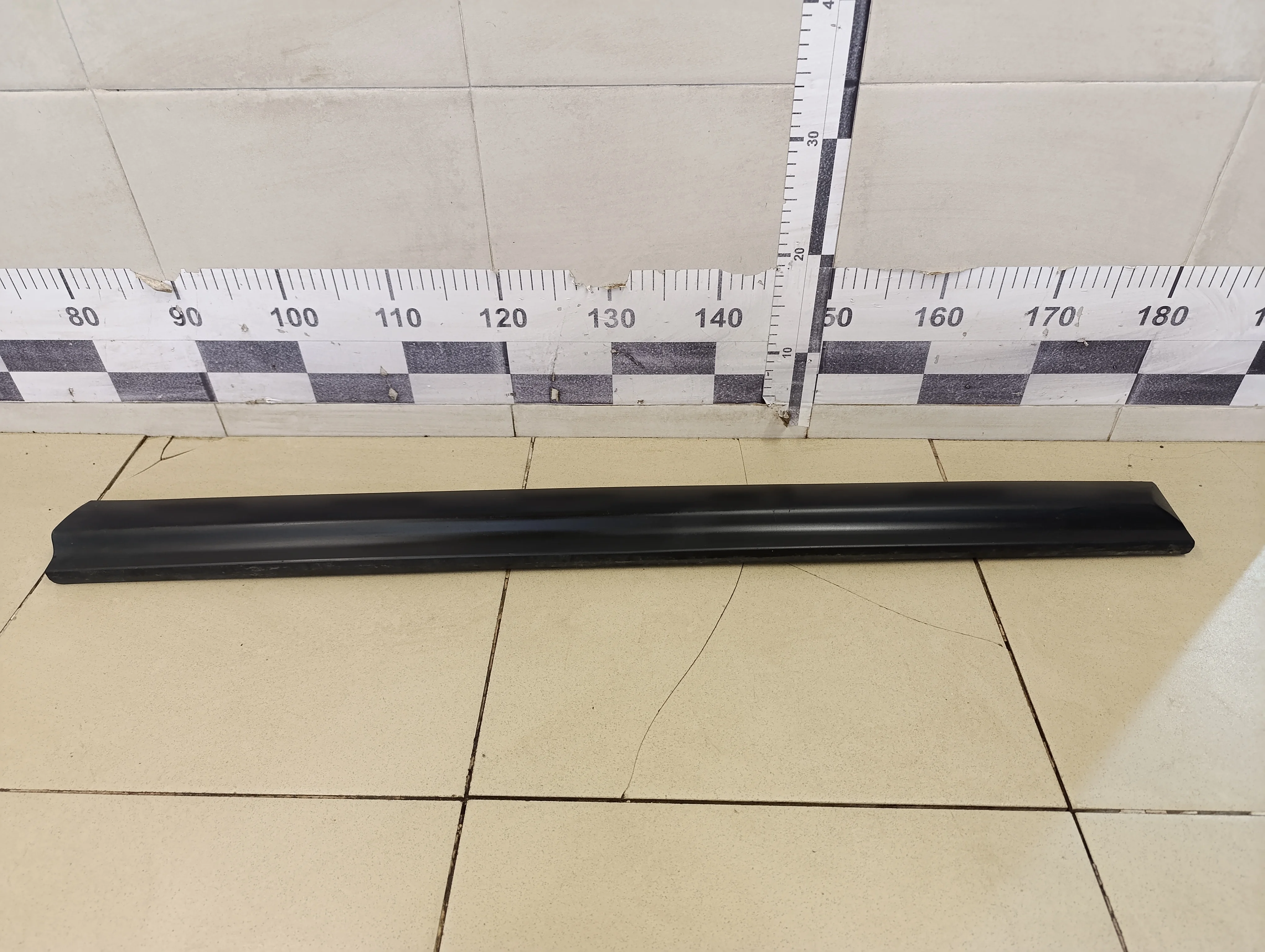 Накладка двери передней правой C4 2005-2011