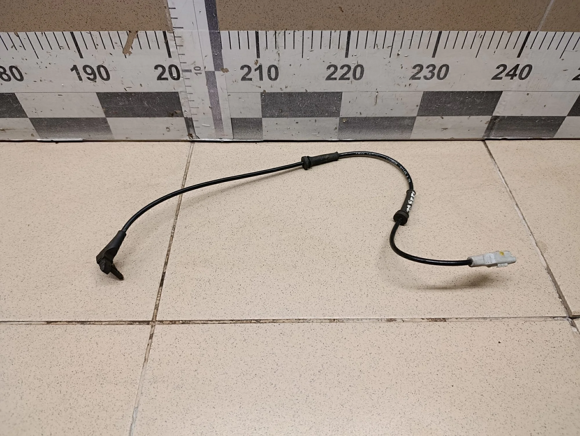 Датчик ABS передний C4 2005-2011