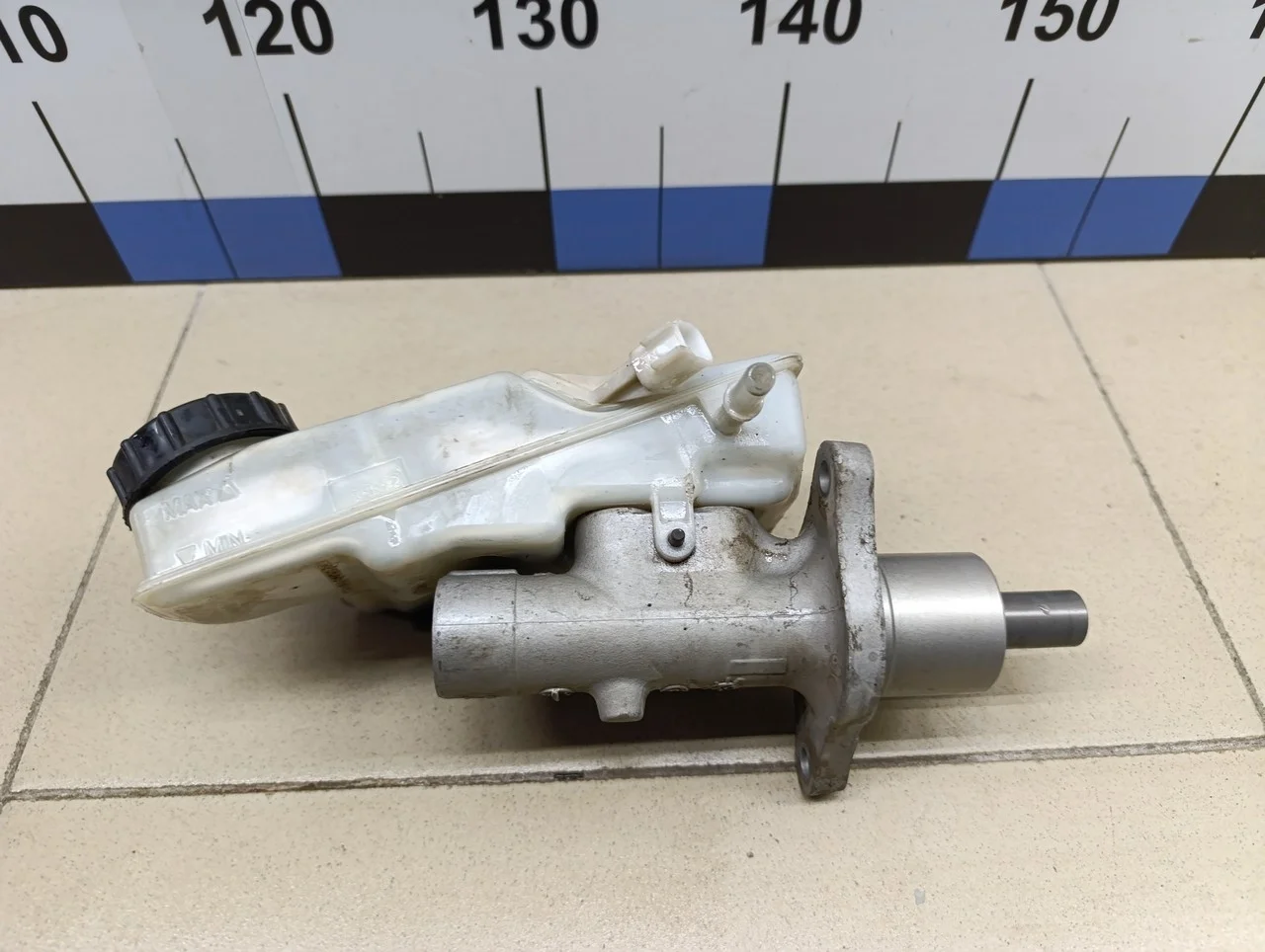 Цилиндр тормозной главный Focus II 2005-2008