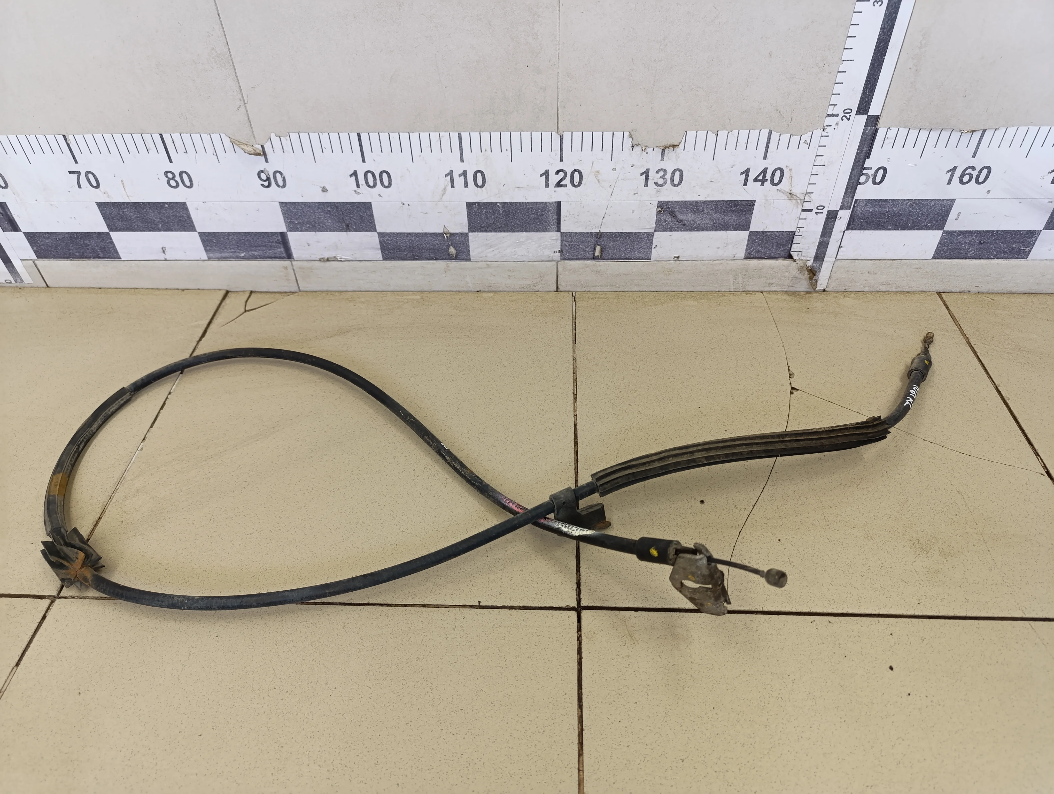 Трос стояночного тормоза Focus II 2005-2008