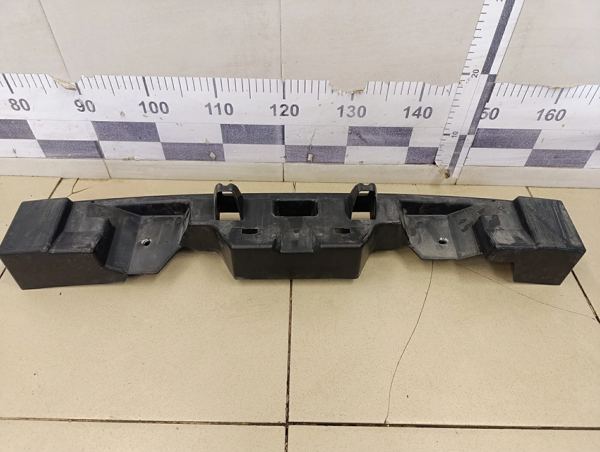 кронштейн заднего бампера C4 2005-2011