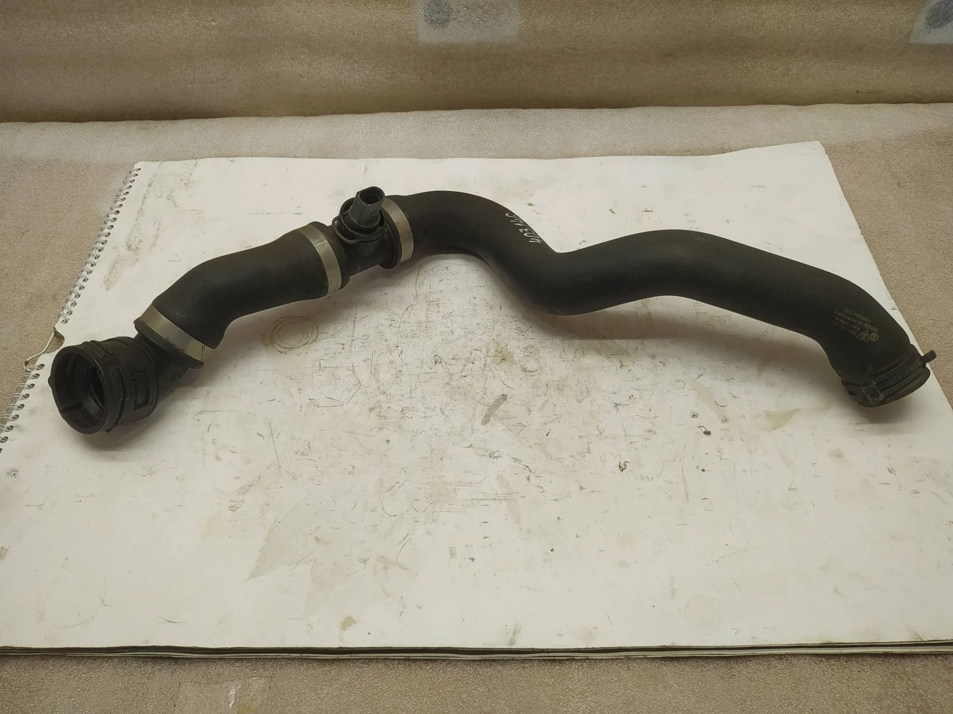 патрубок охлаждения Volkswagen Touareg 2 7P6 2011