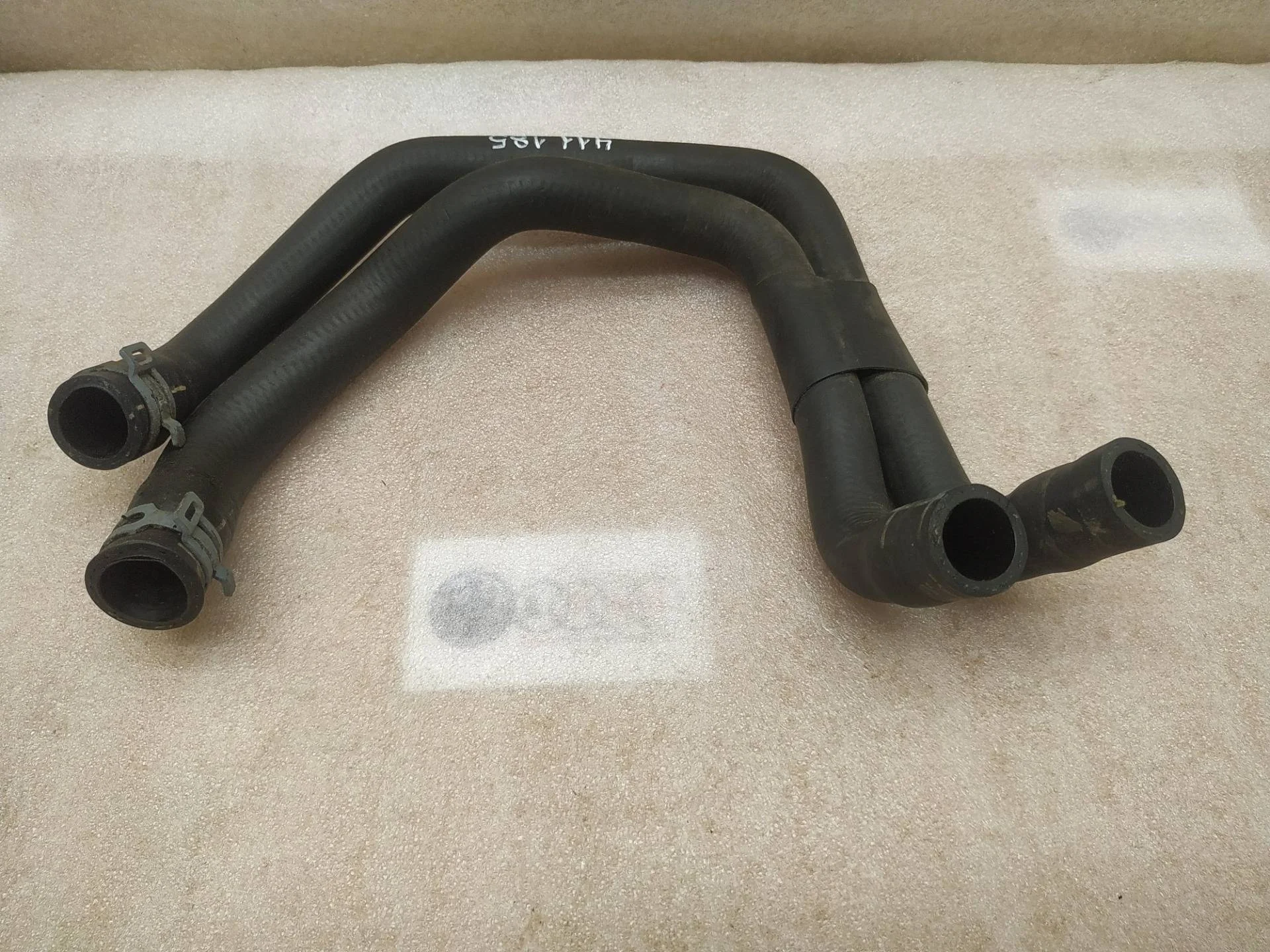 патрубок охлаждения Volkswagen Touareg 7P6 2012