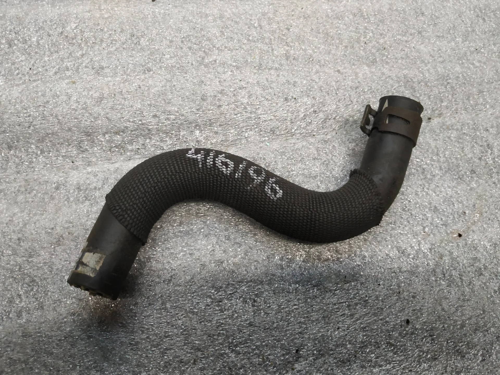 патрубок (трубопровод, шланг) Volkswagen Touareg 2 7P6 2013