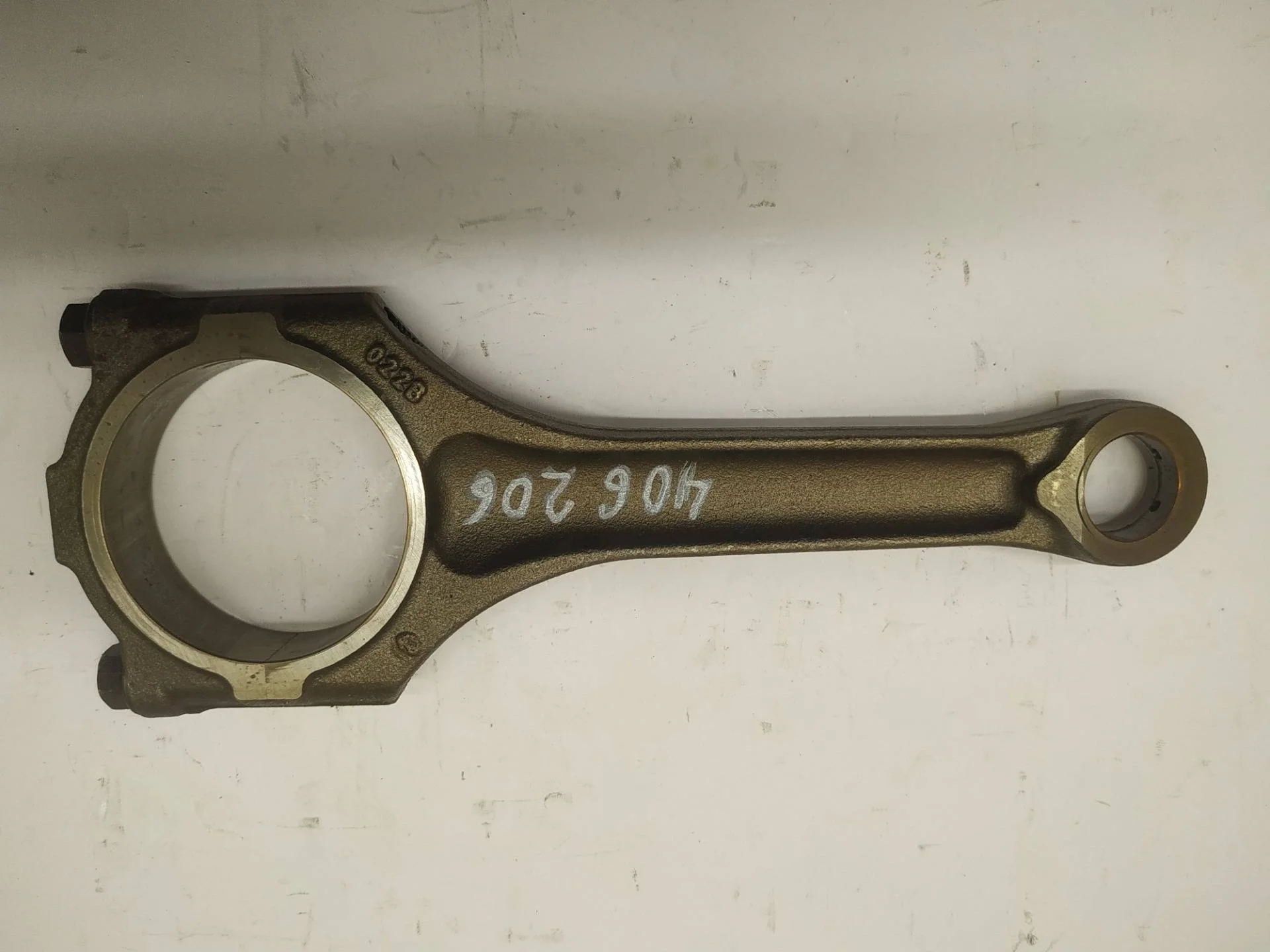 шатун Volkswagen Touareg 2 7P6 2011