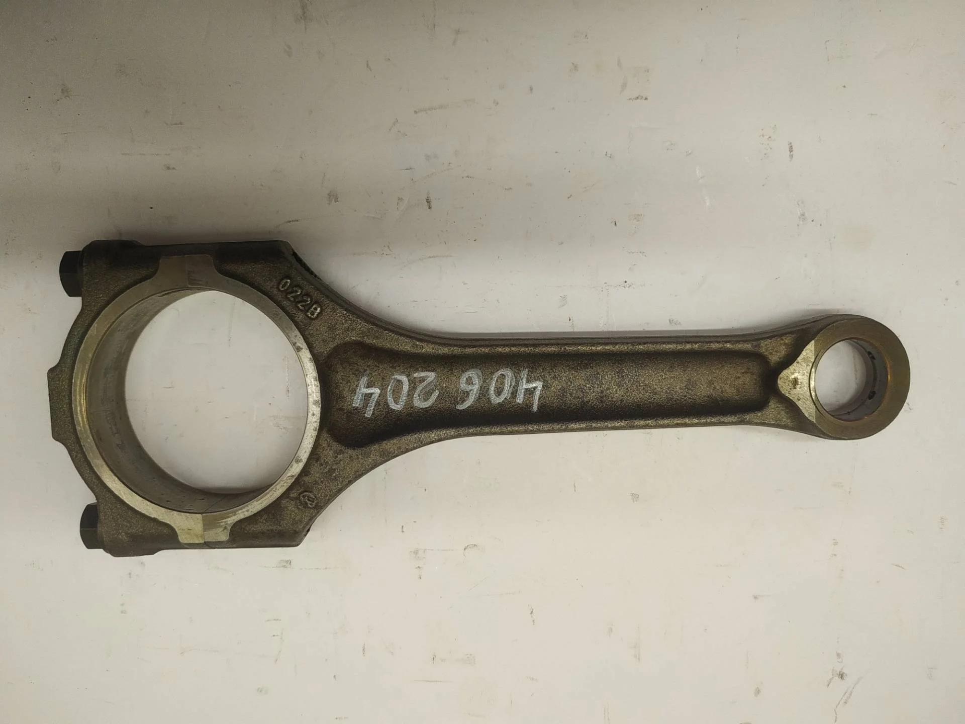 шатун Volkswagen Touareg 2 7P6 2011