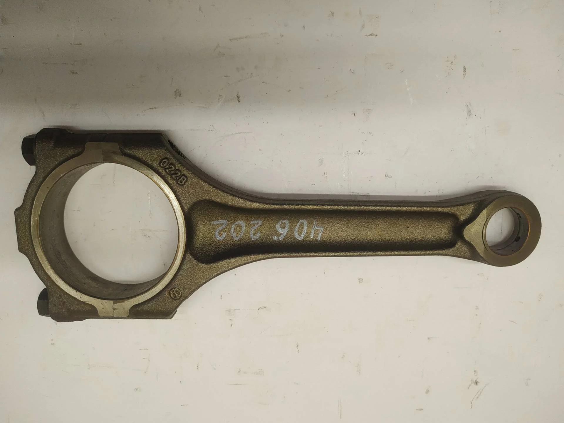 шатун Volkswagen Touareg 2 7P6 2011