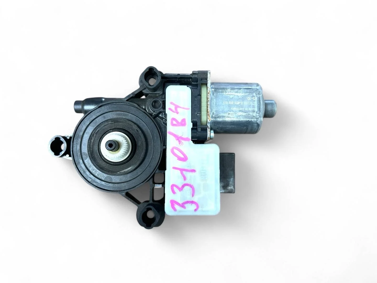 моторчик стеклоподъемника задний правый Audi Q2 GA  2017