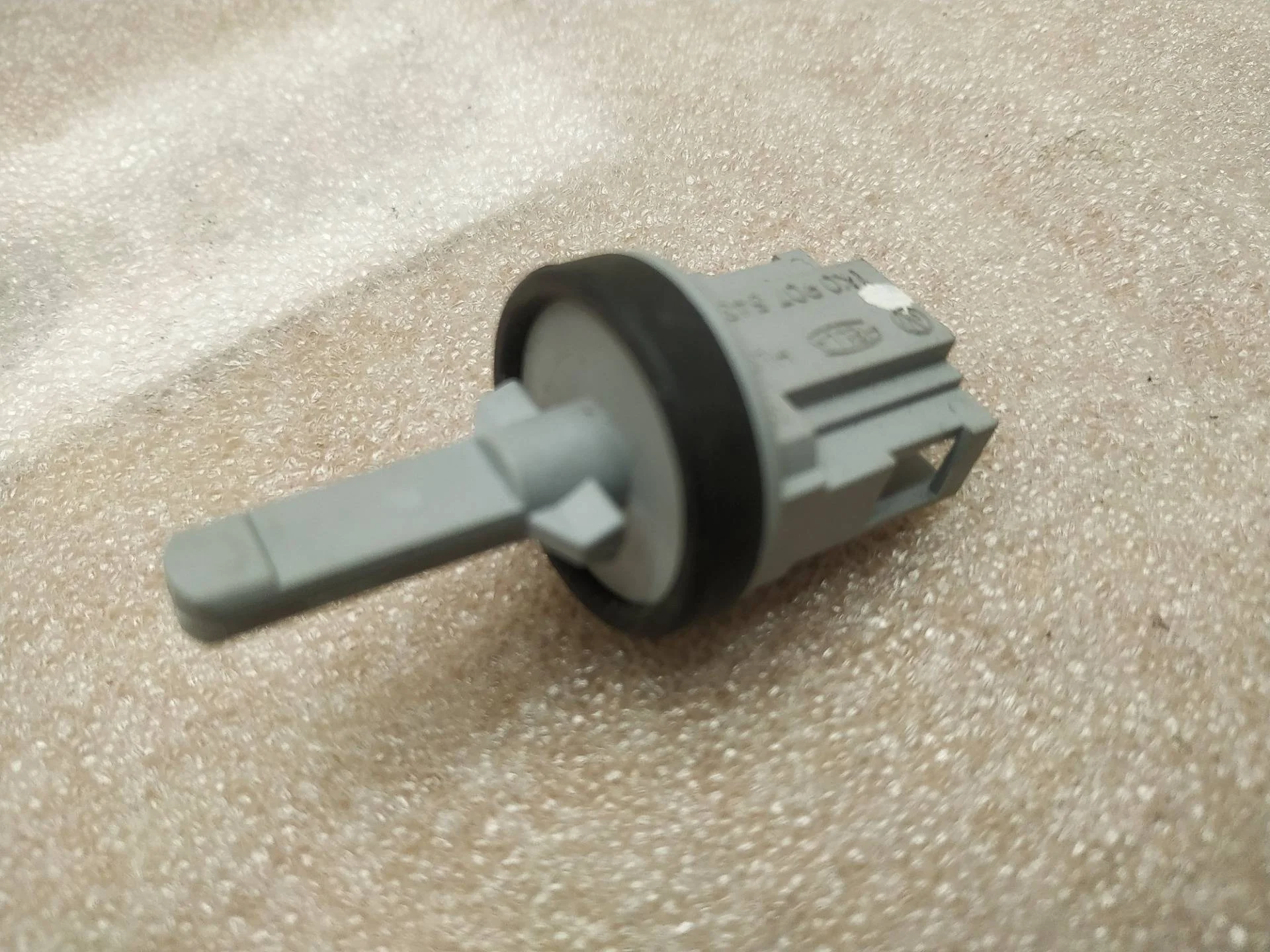 датчик наружной температуры Volkswagen Touareg 2 7P6 2013