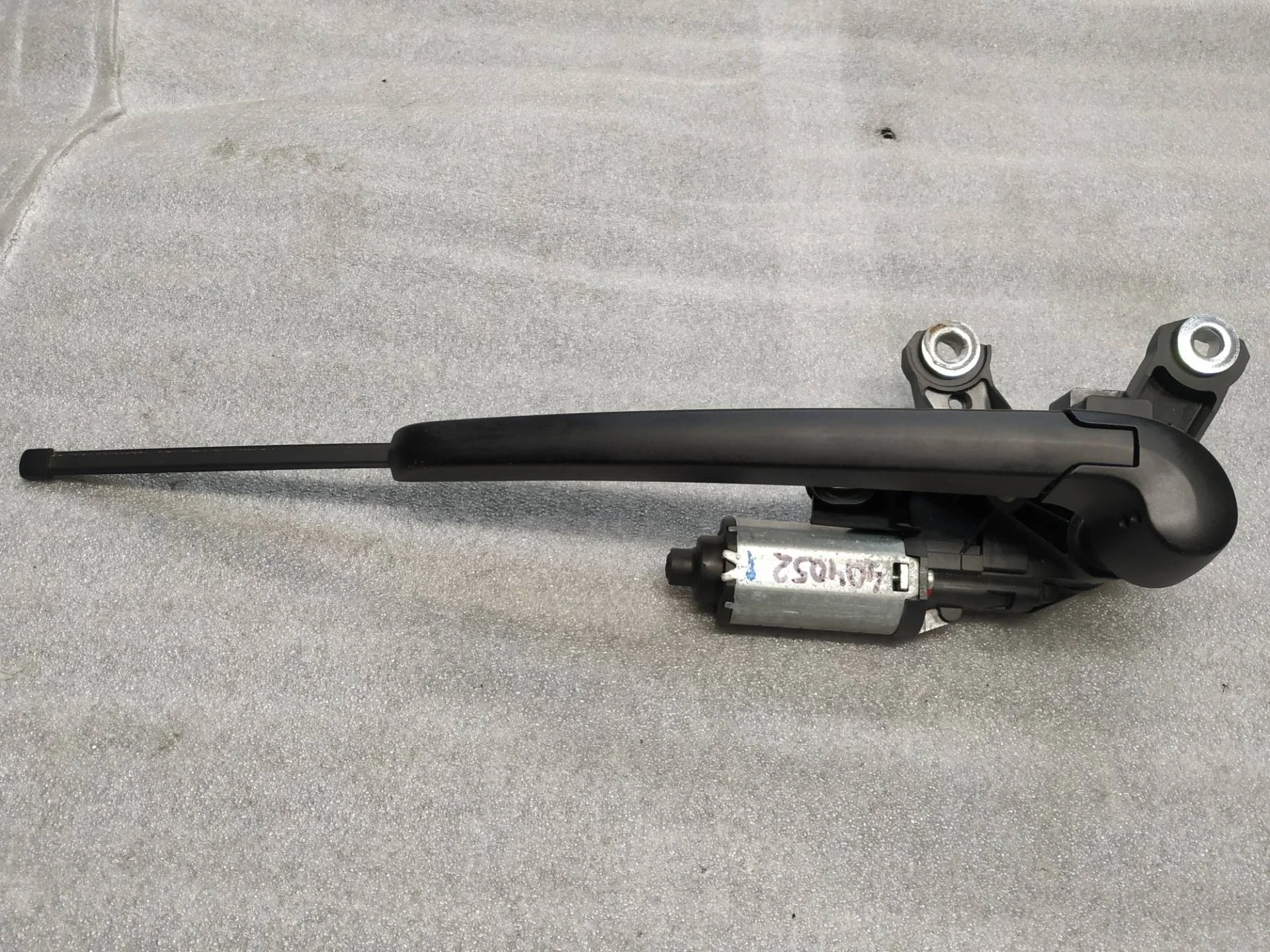 моторчик трапеции дворников (стеклоочистителя) Volkswagen Touareg 2 7P6 2011