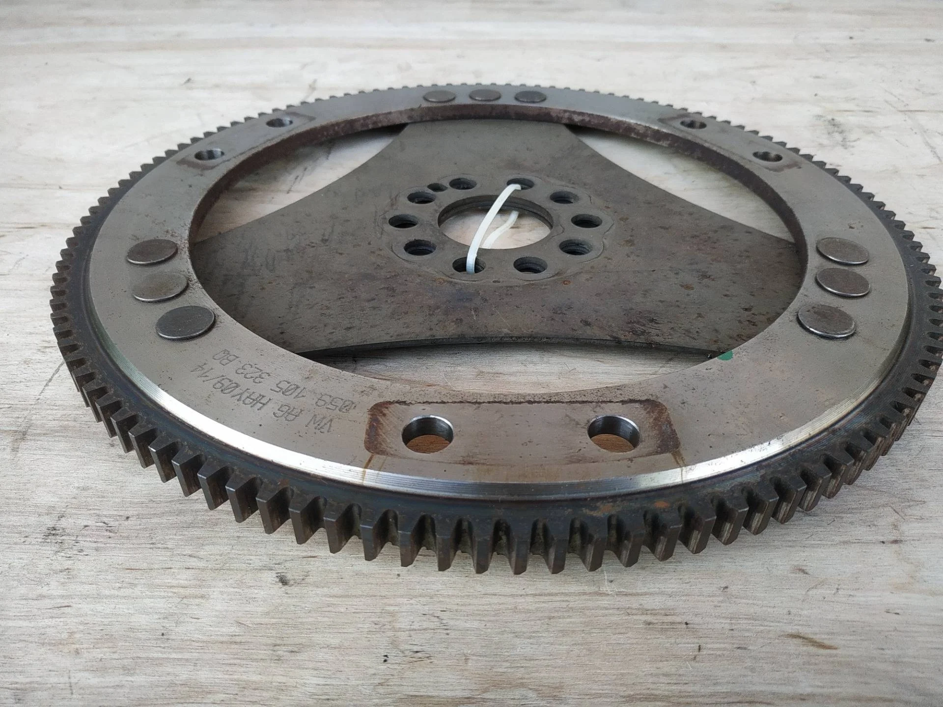 маховик Volkswagen Touareg 2 7P6 2014