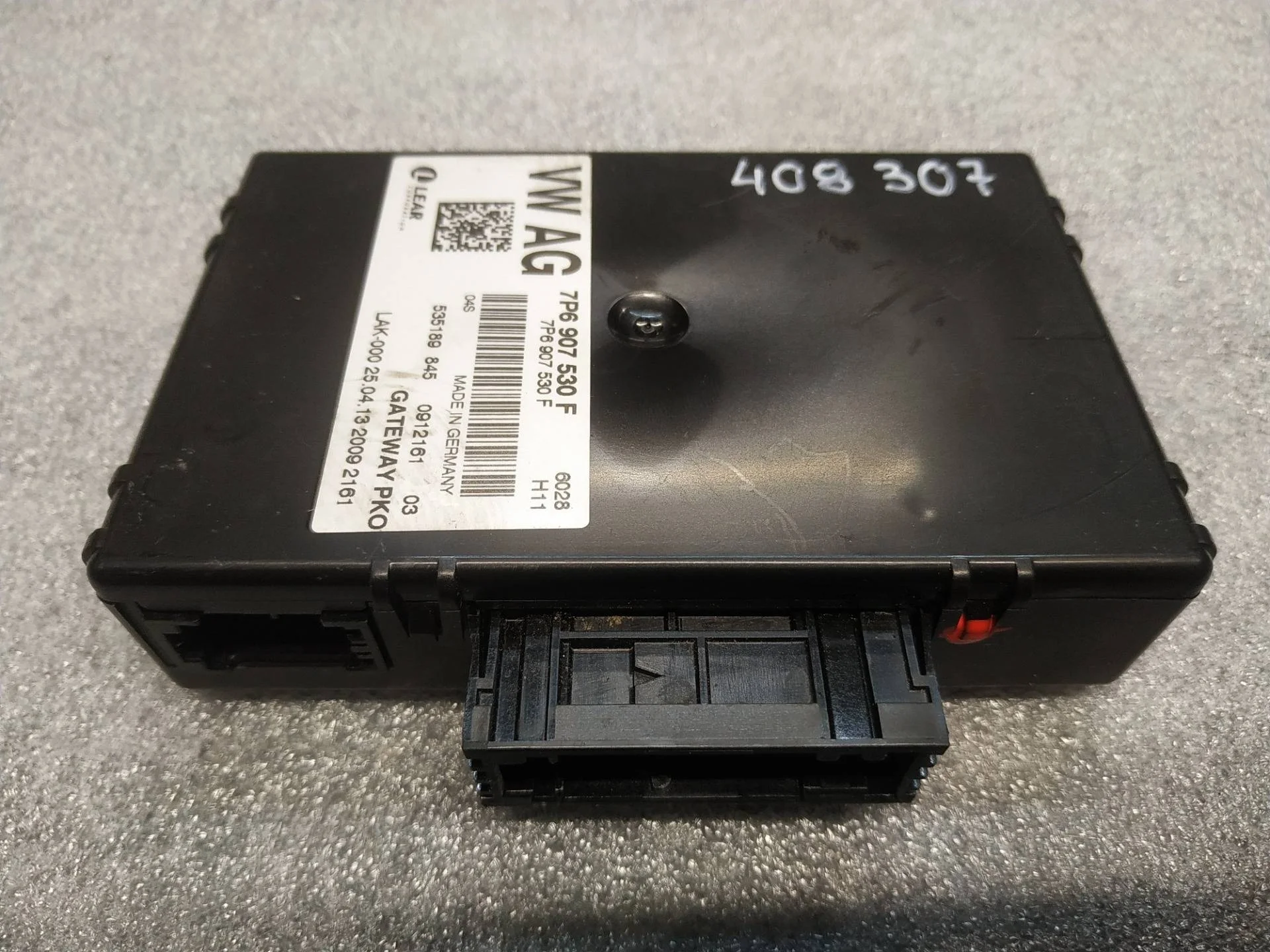 блок управления мультимедия Volkswagen Touareg 2 7P6 2013