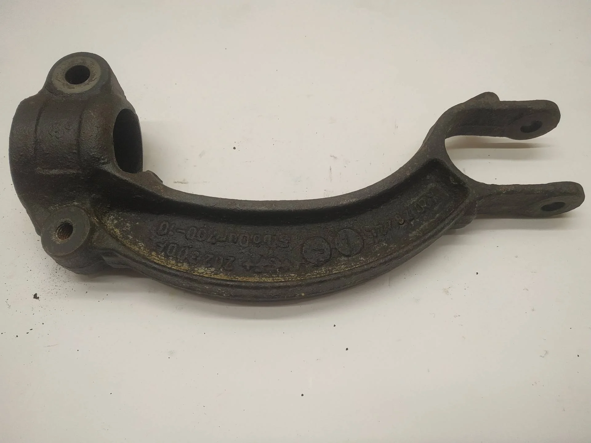 вилка амортизатора правая Audi A5 8T 8T 2010