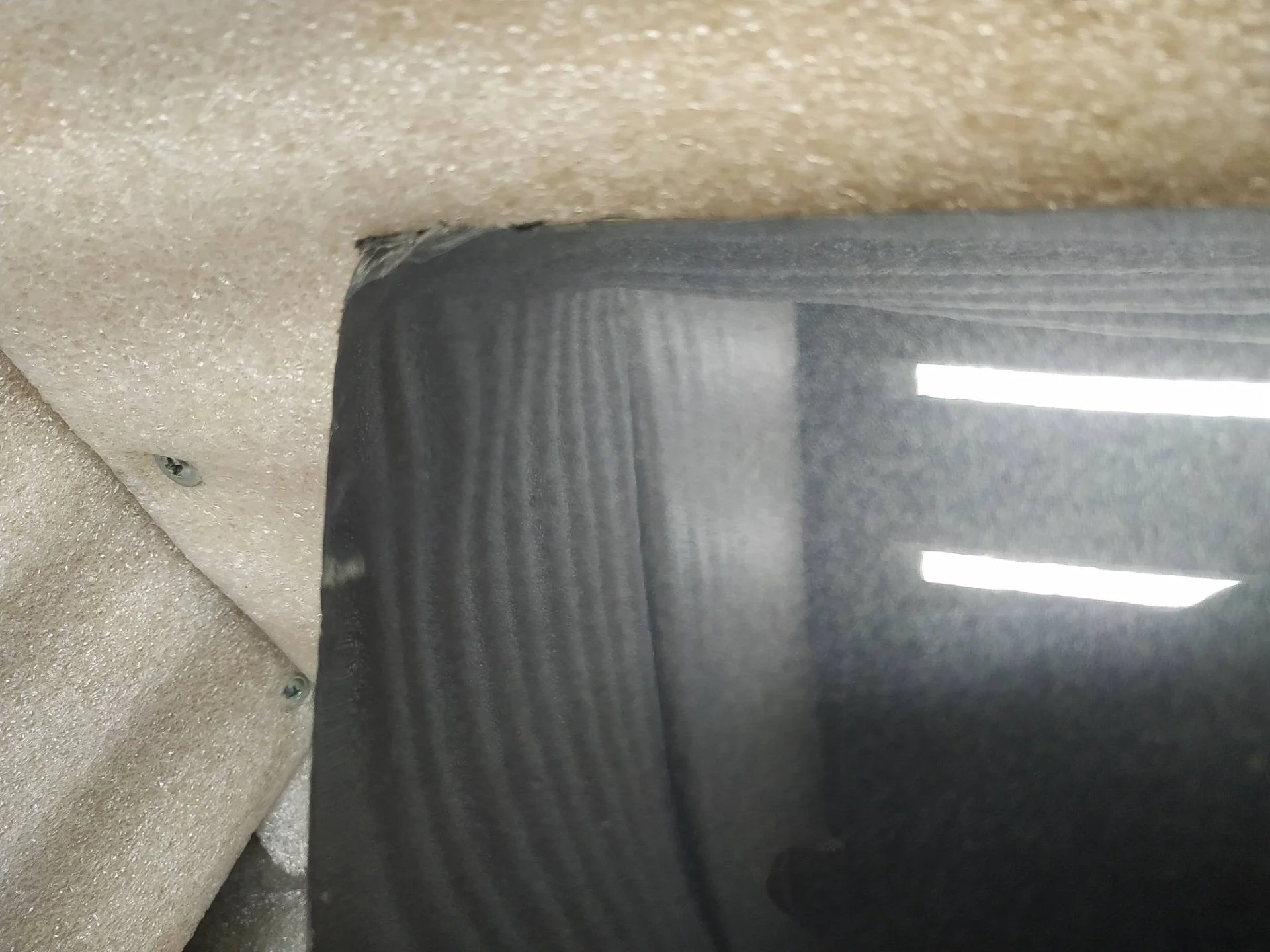 накладка двери передней левой Volkswagen Touareg 2 7P6 2013