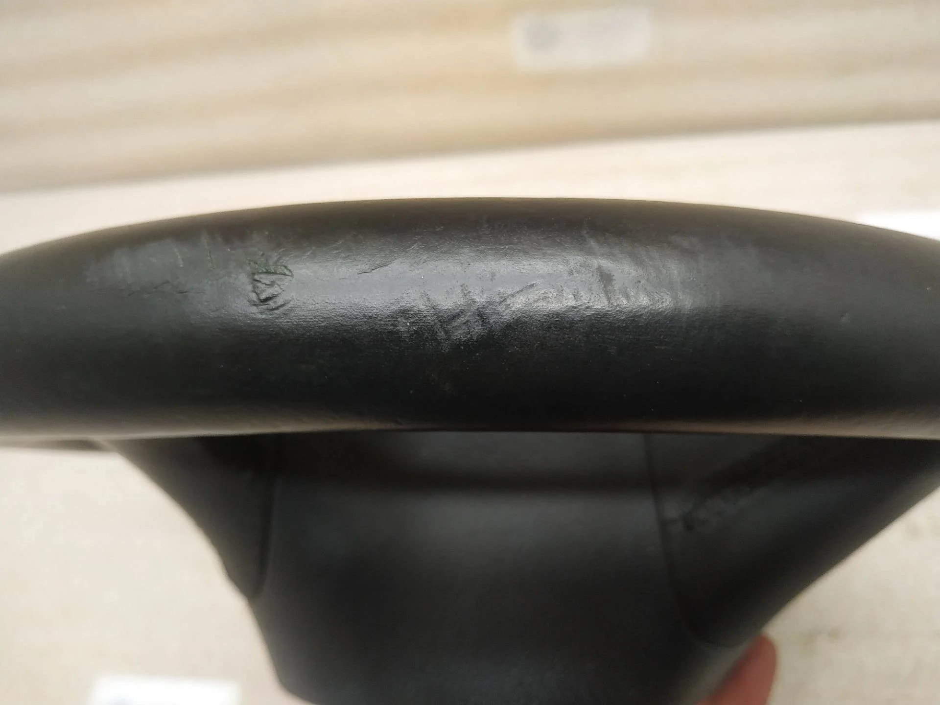 руль Volkswagen Touareg 2 7P6 2013