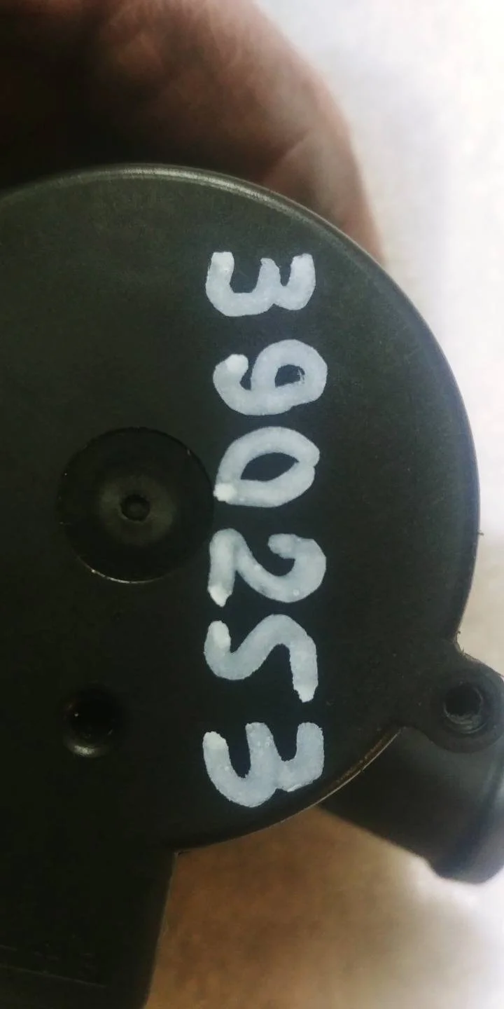 Насос (помпа) электрический Volkswagen Touareg 2 7P6 2013