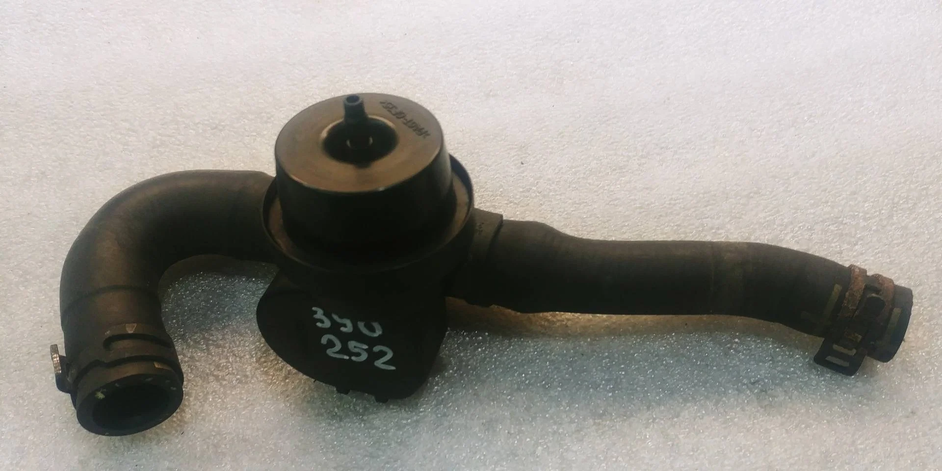 кран отопителя (печки) Volkswagen Touareg 2 7P6 2013