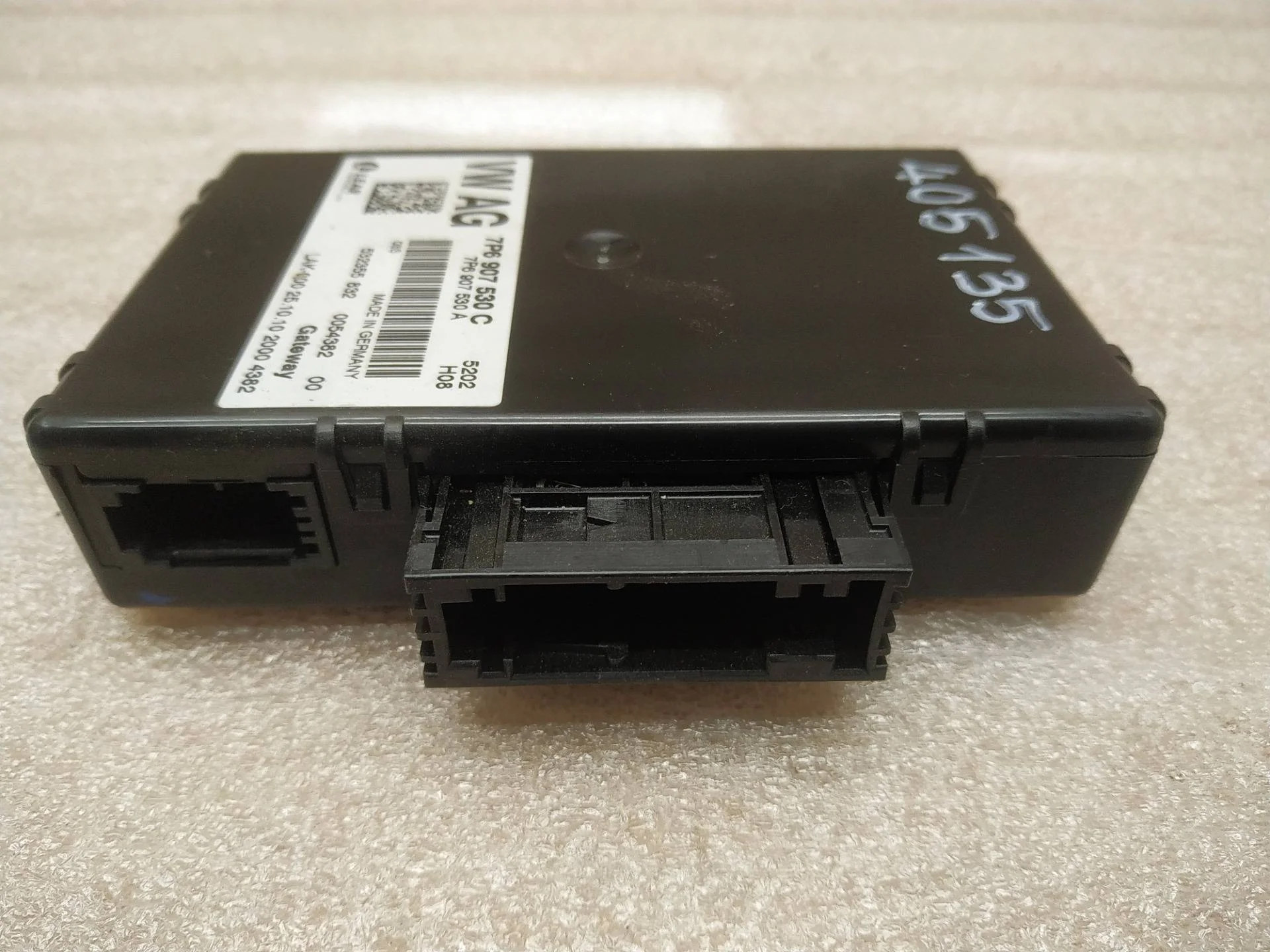 блок управления мультимедия Volkswagen Touareg 2 7P6 2011