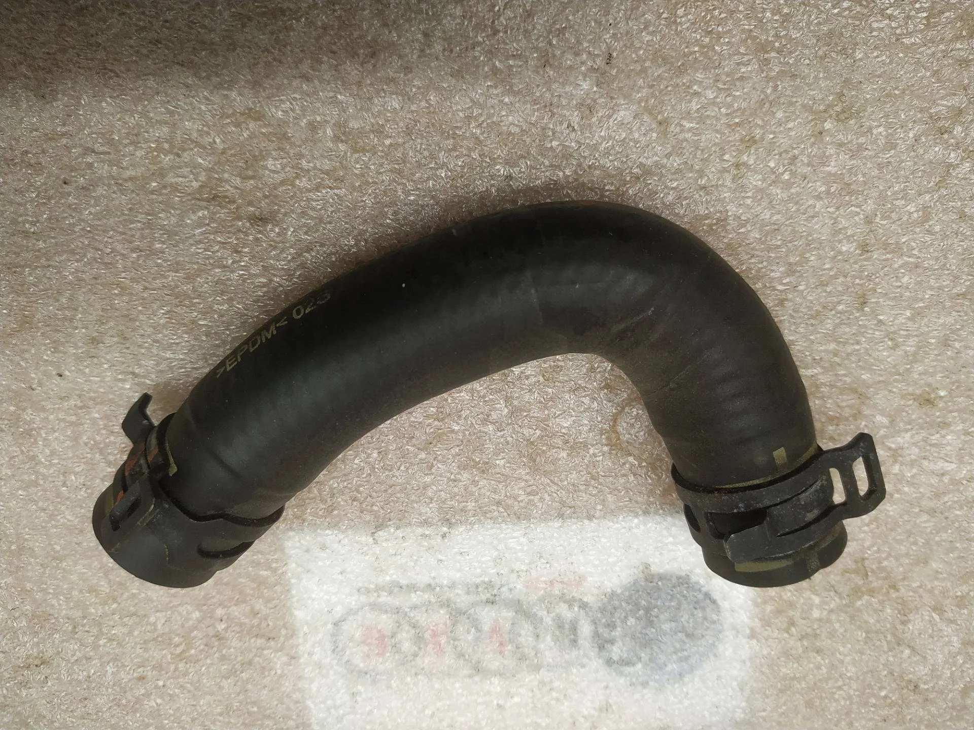 патрубок (трубопровод, шланг) Volkswagen Touareg 2 7P6 2013