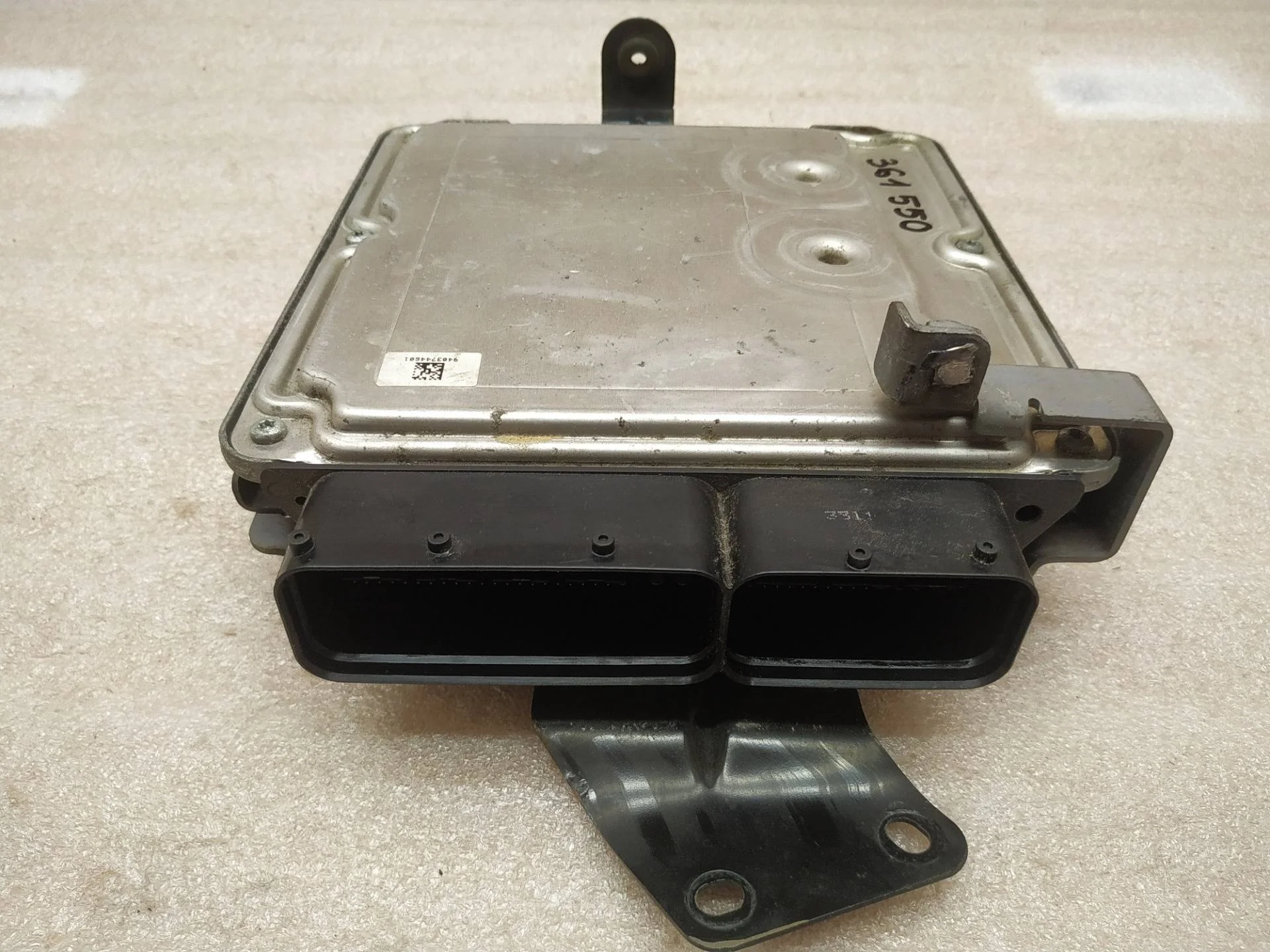 блок управления двигателем Volkswagen Touareg 2 7P6 2012