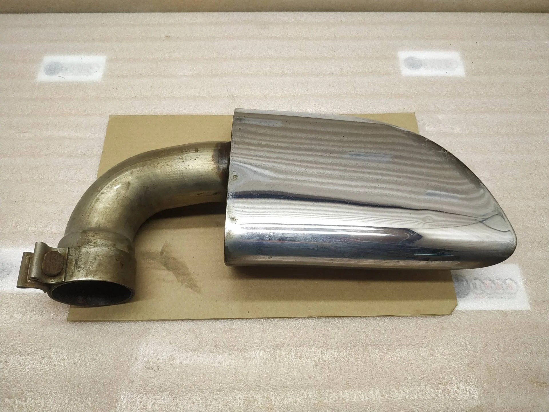 насадка на глушитель Volkswagen Touareg 2 7P6 2011