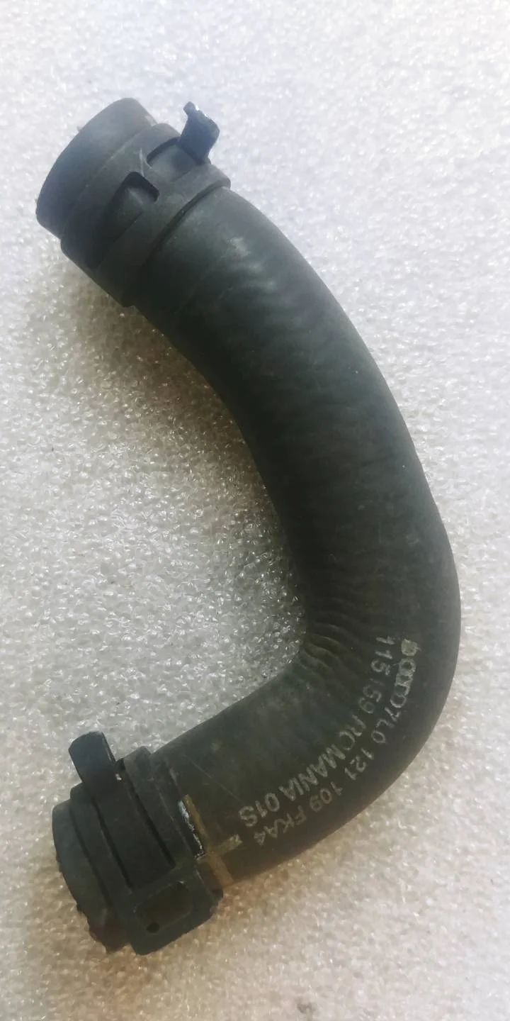 патрубок (трубопровод, шланг) Volkswagen Touareg 2 7P6 2013