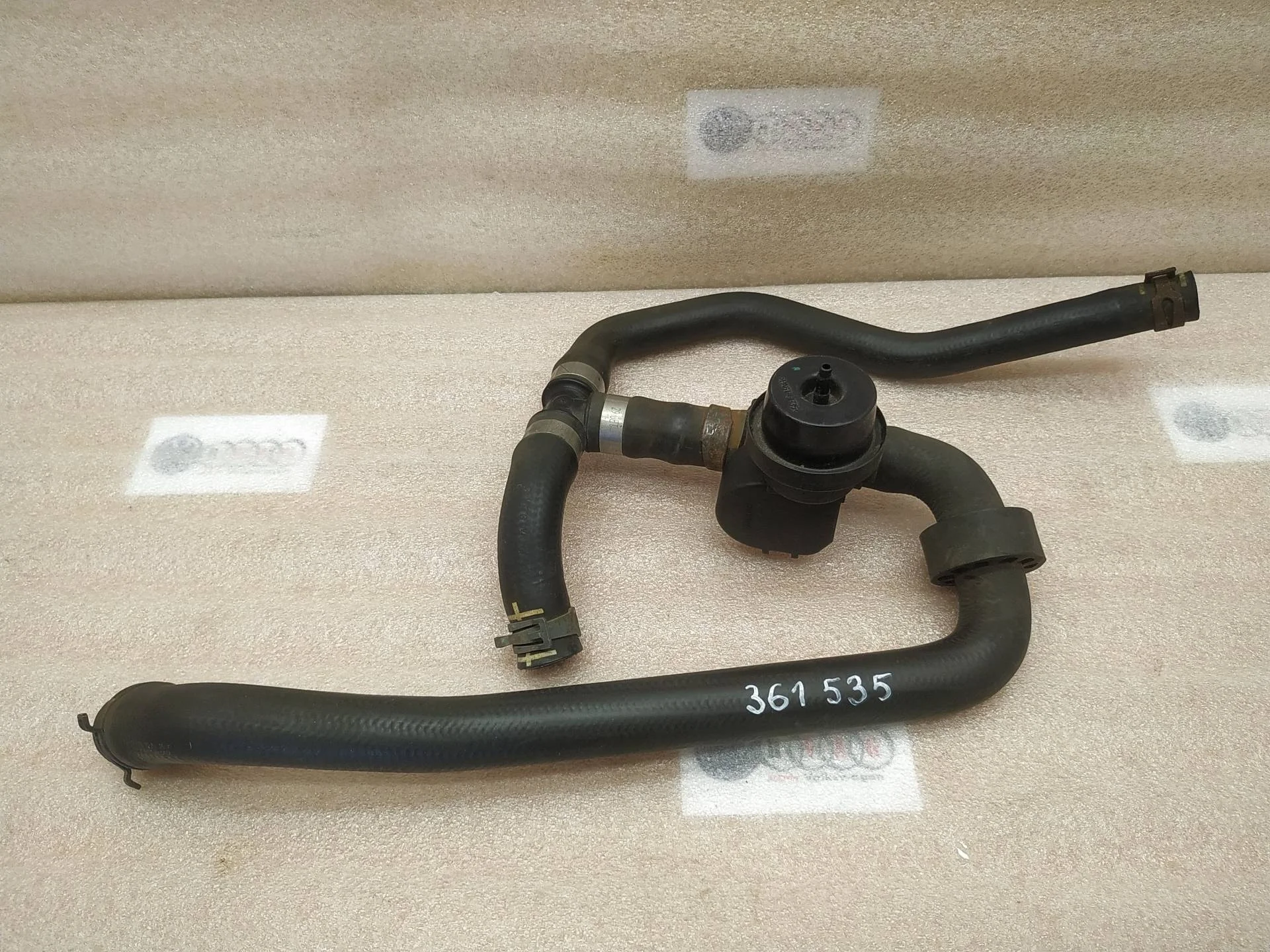 кран отопителя (печки) Volkswagen Touareg 2 7P6 2012