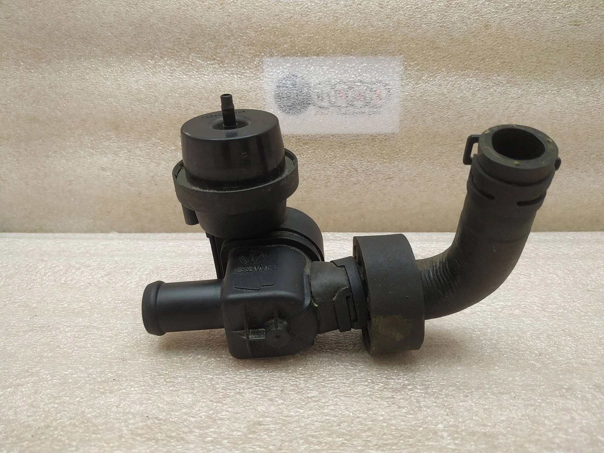 кран отопителя (печки) Volkswagen Touareg 2 7P6 2011