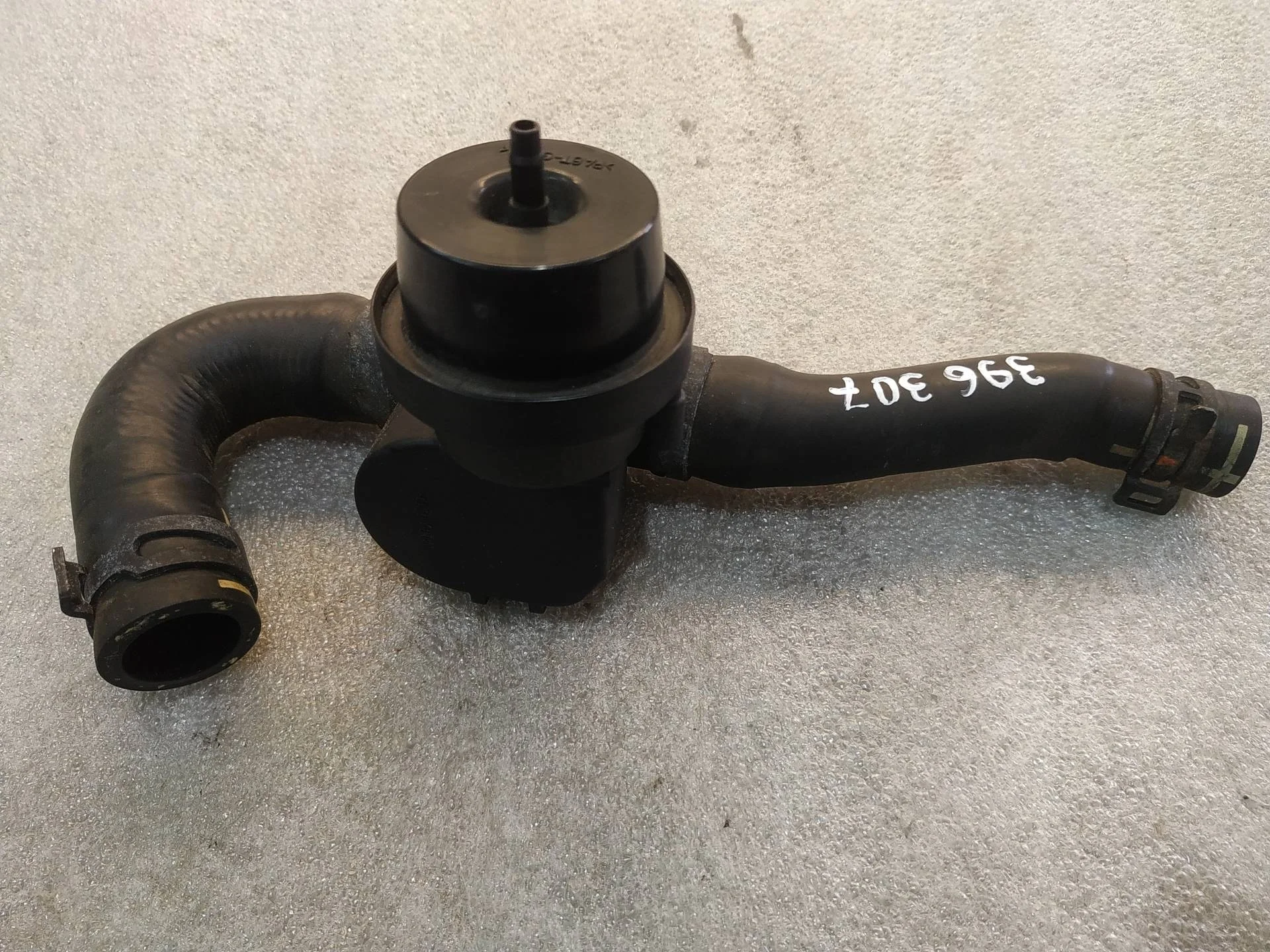 кран отопителя (печки) Volkswagen Touareg 2 7P6 2014