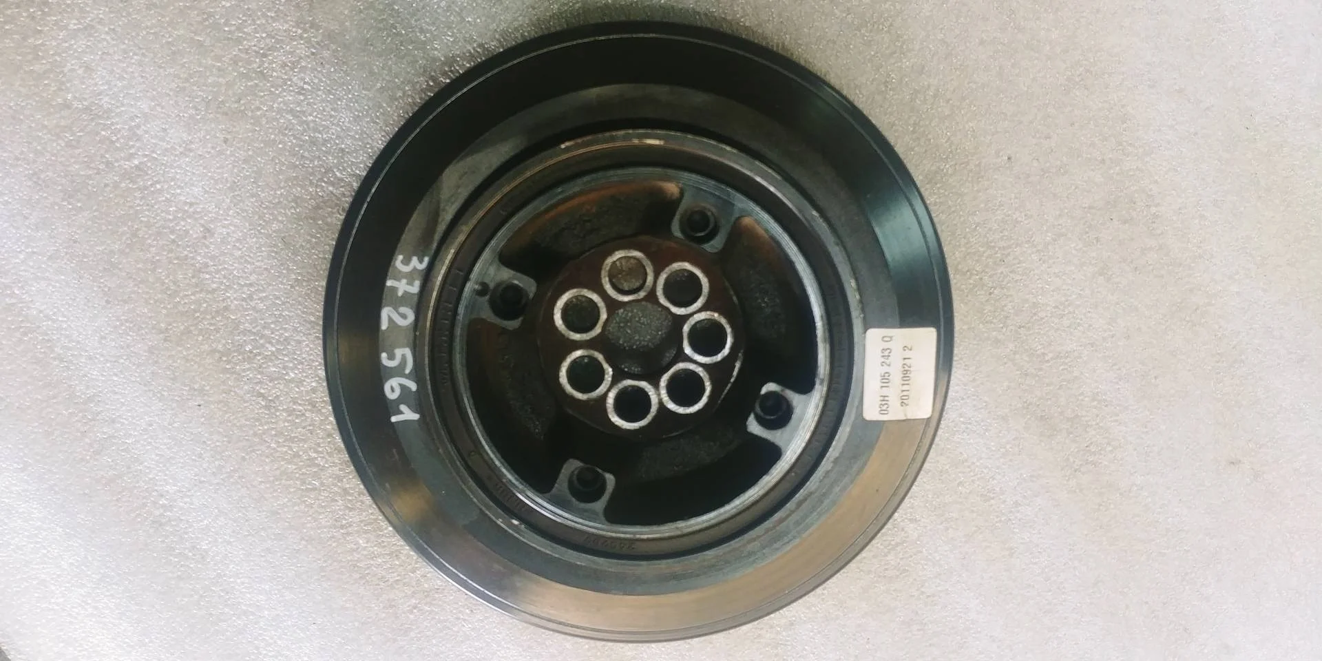 шкив коленвала Volkswagen Touareg 2 7P6 2012