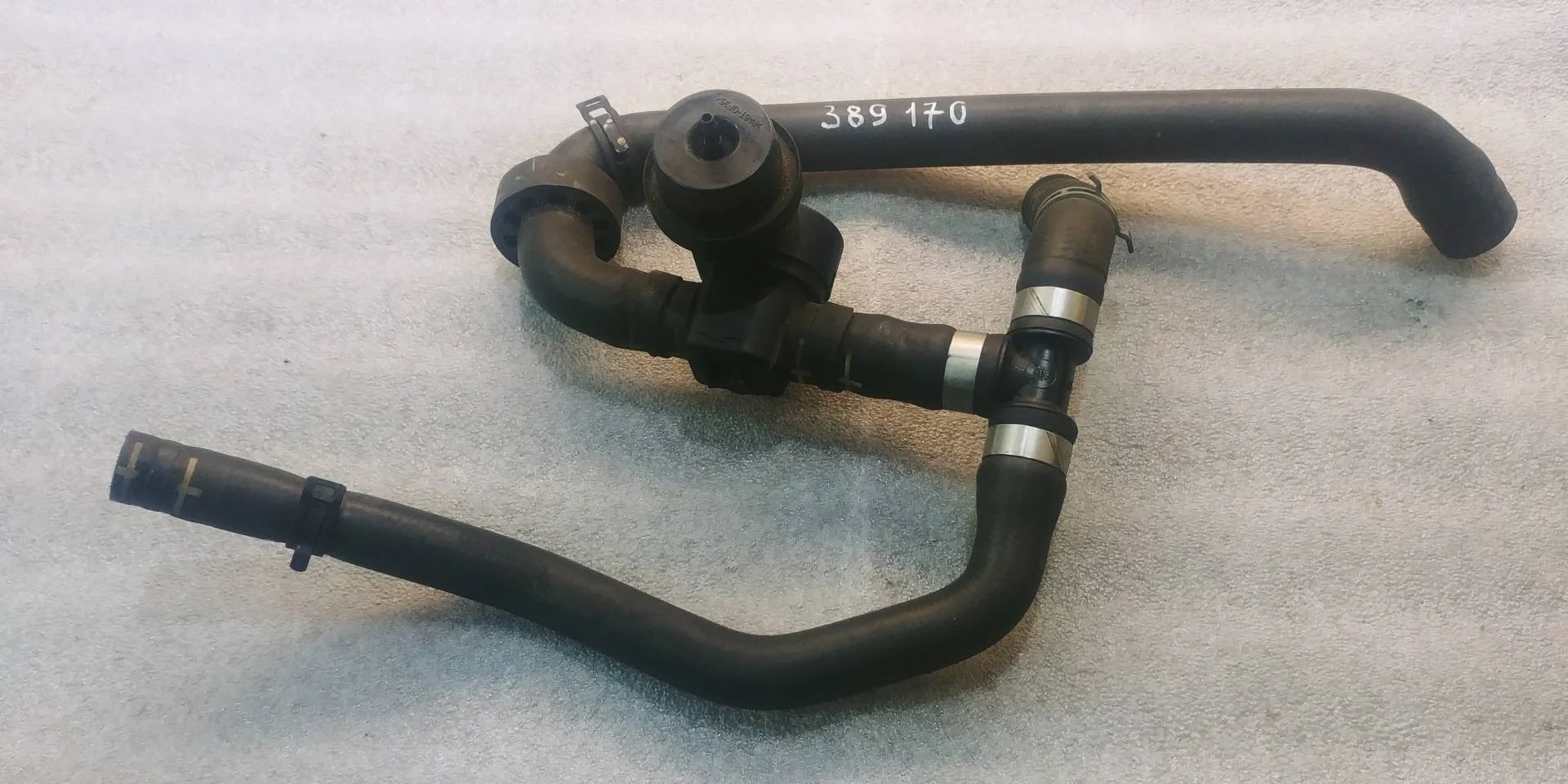 кран отопителя (печки) Volkswagen Touareg 2 7P6 2012