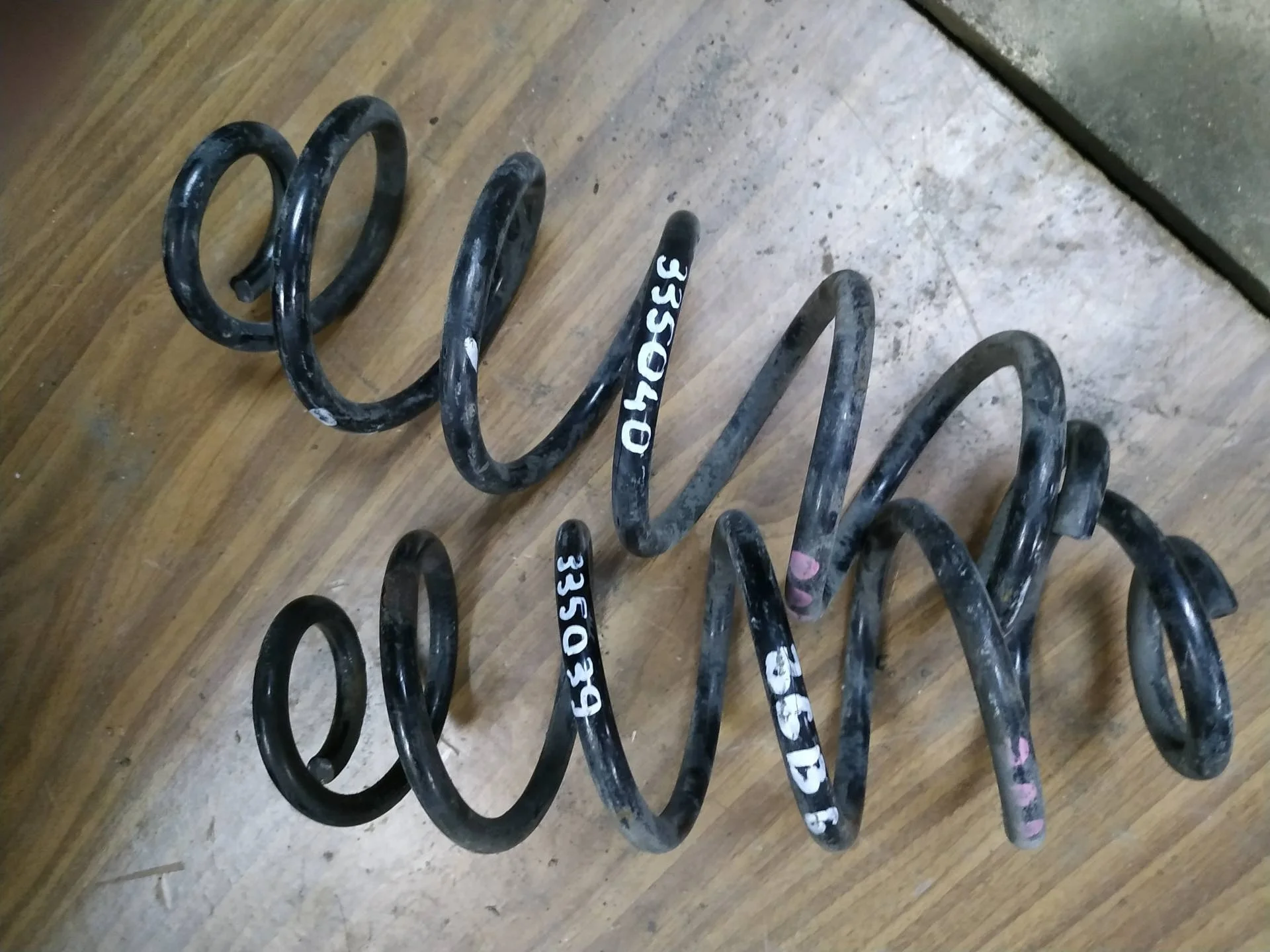 пружина задняя Audi A4 B8/8K