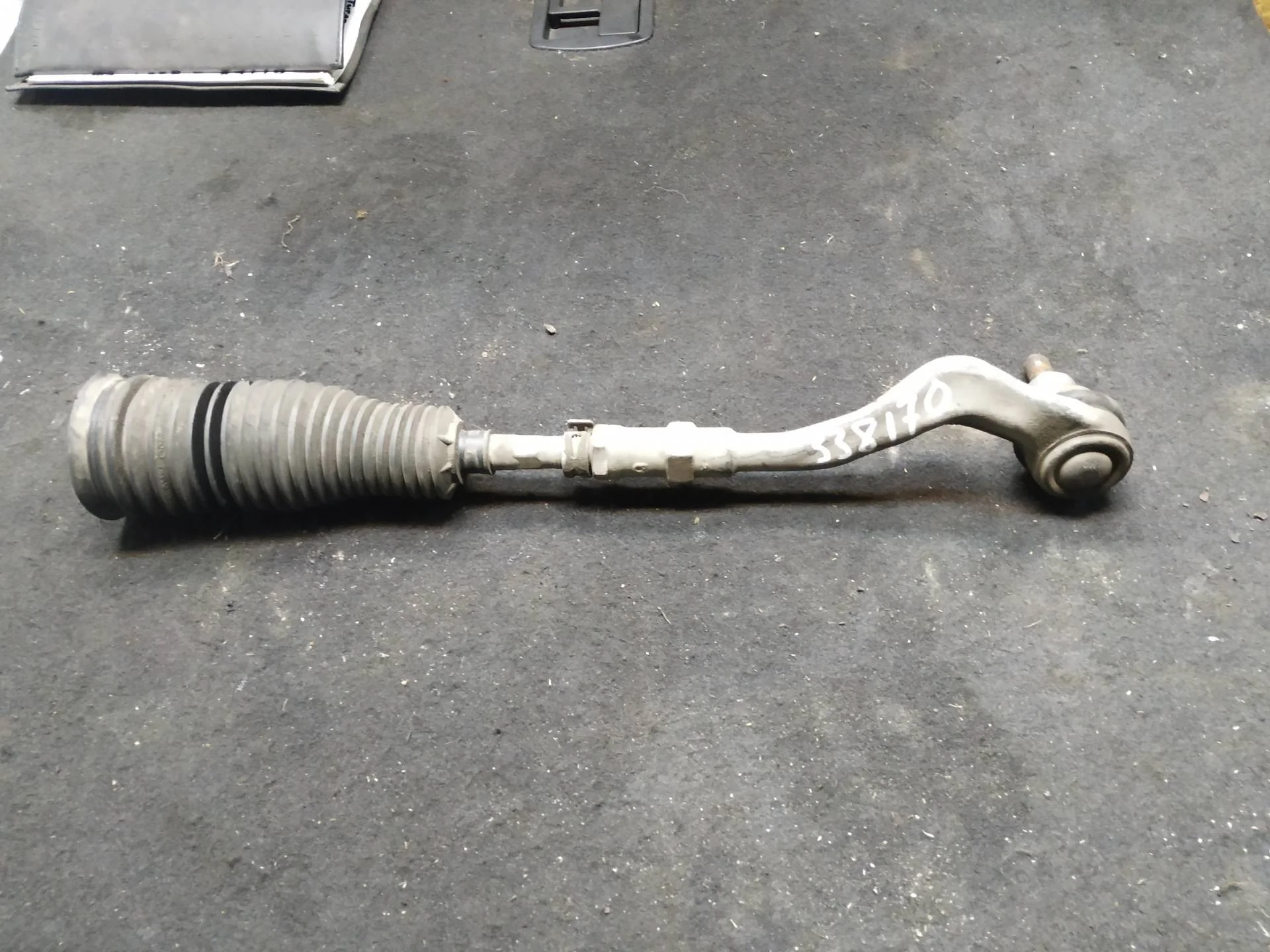 Тяга рулевая с наконечником Audi A4