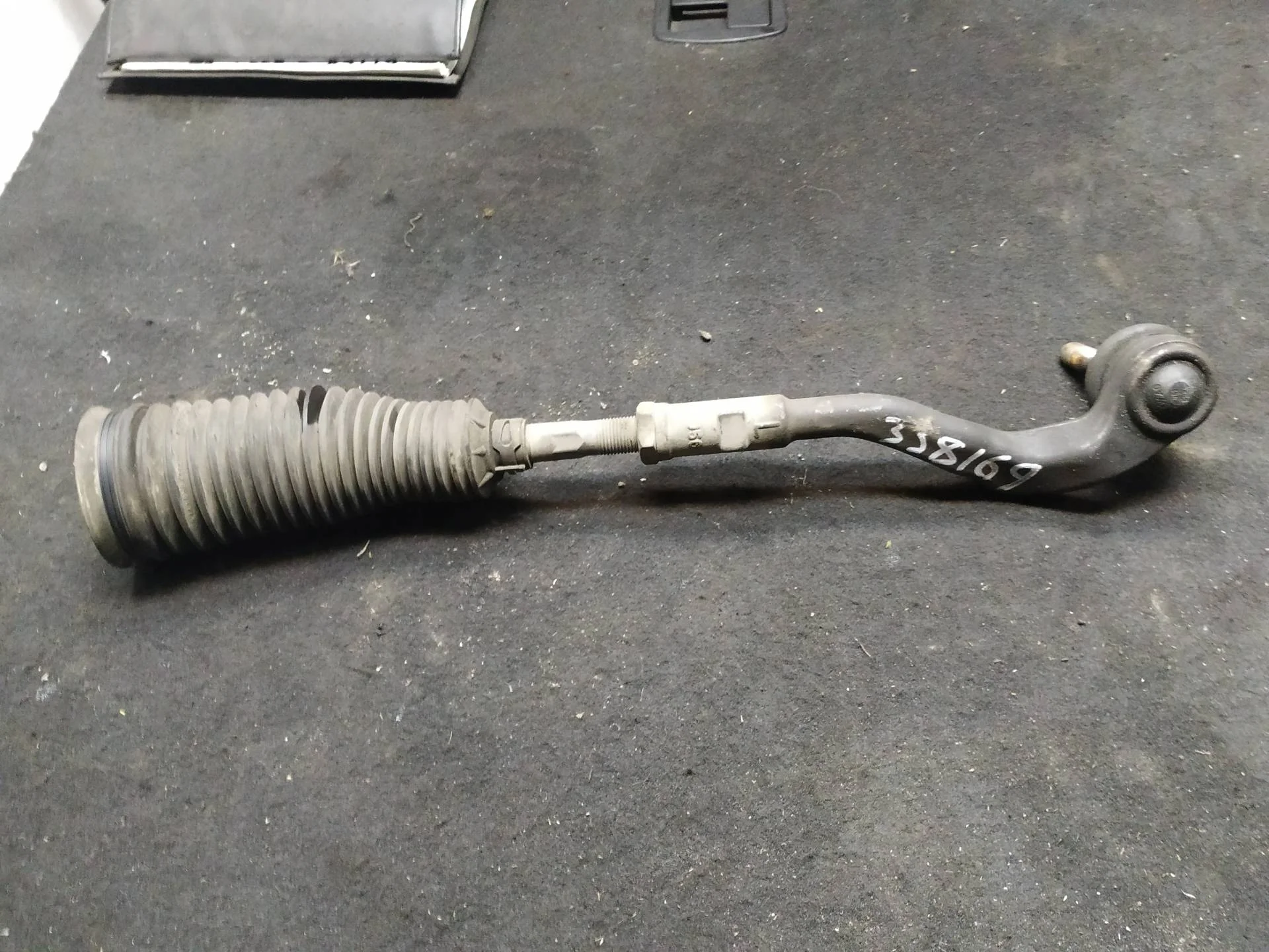 Тяга рулевая с наконечником Audi A4