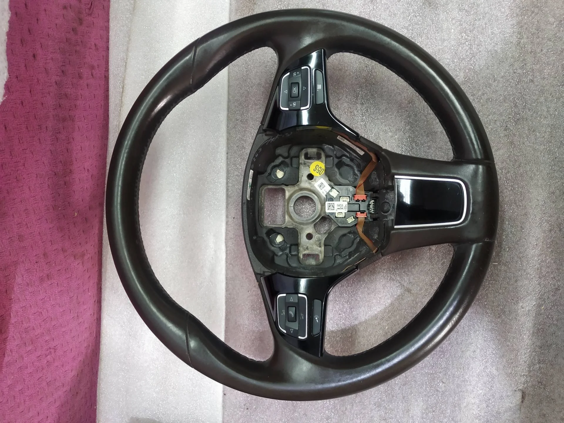 руль Volkswagen Touareg 2  2013