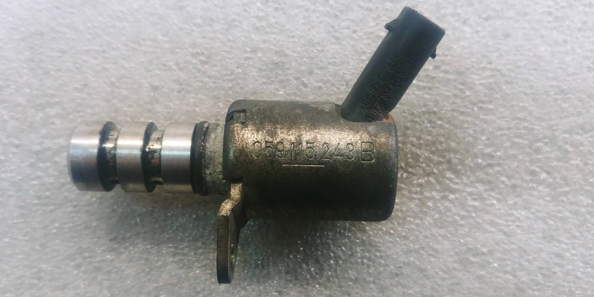 электромагнитный клапан Volkswagen Touareg 2  2013