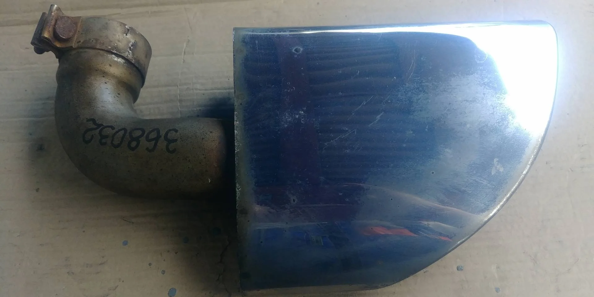 насадка на глушитель Volkswagen Touareg 2  2013