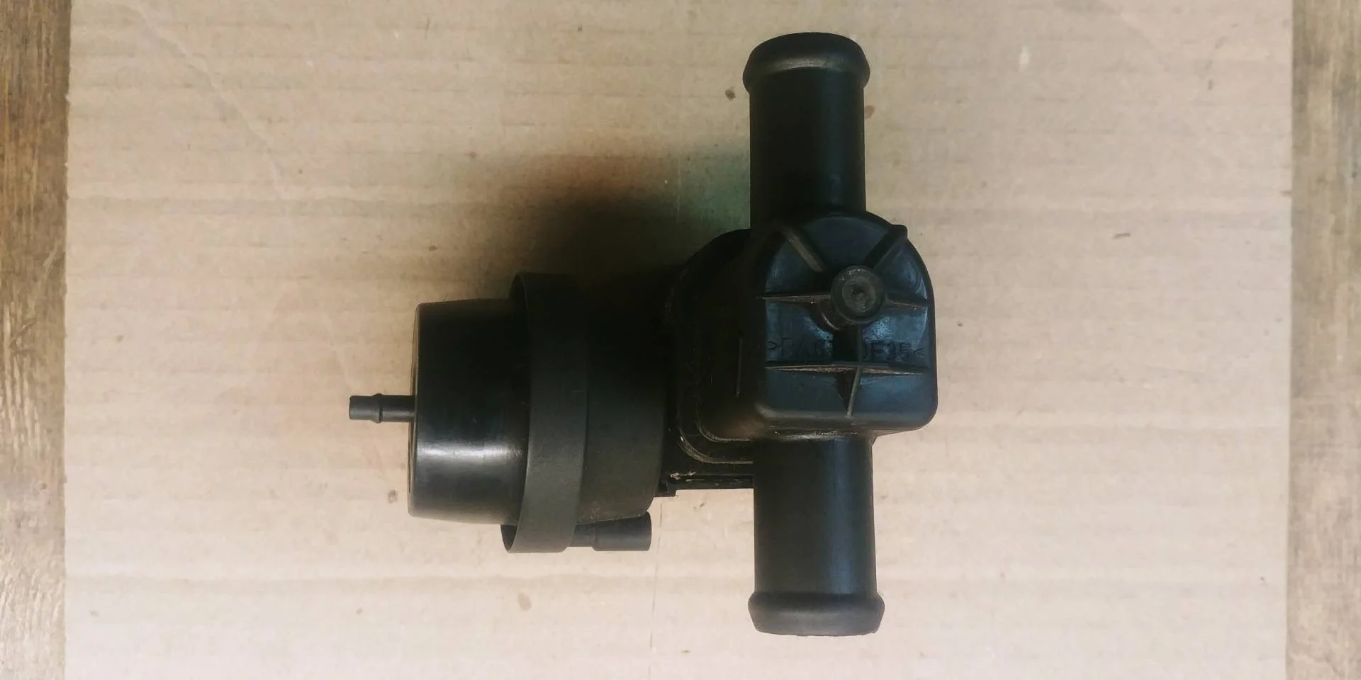 кран отопителя (печки) Volkswagen Touareg 2  2013