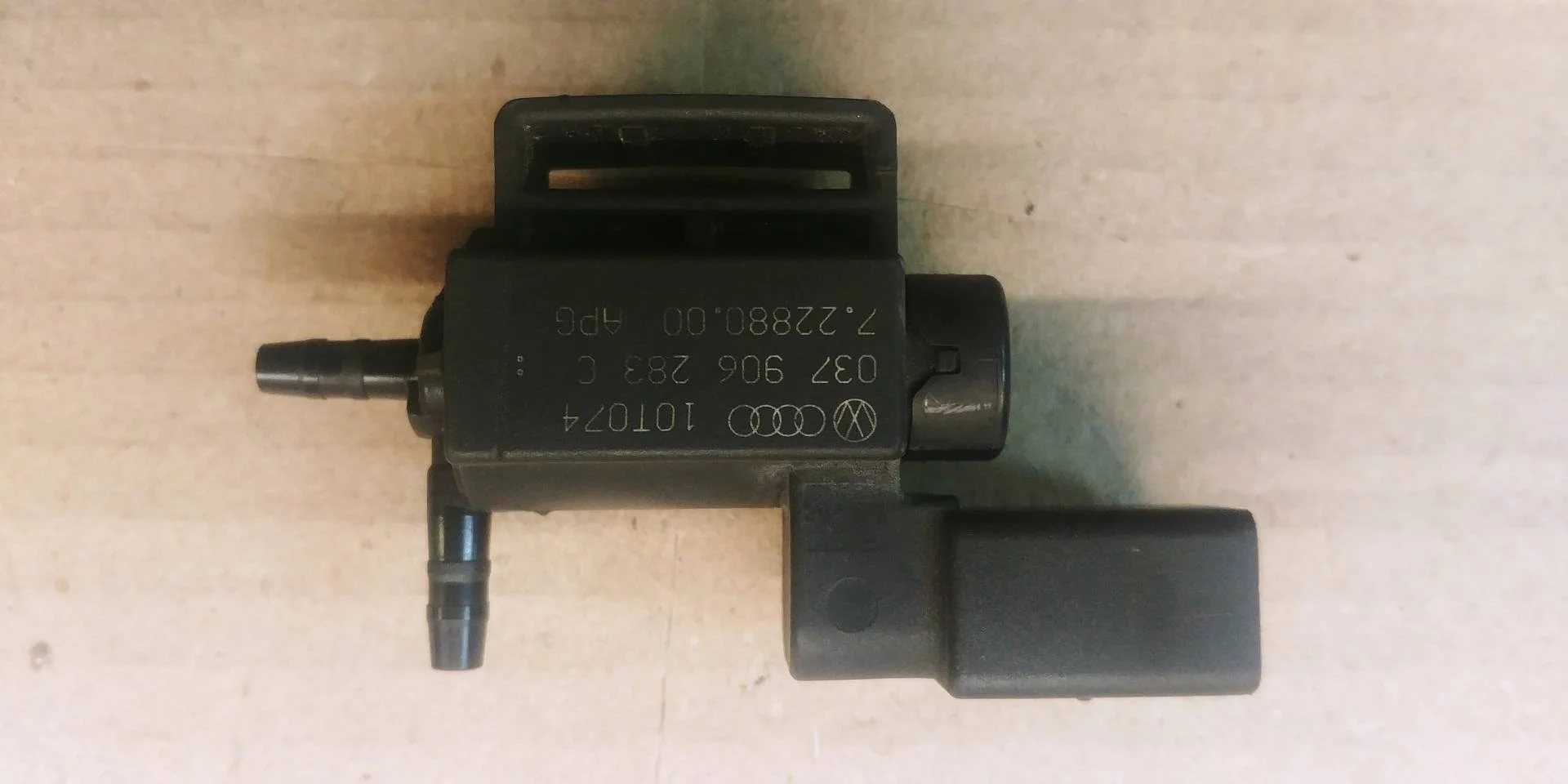 электромагнитный клапан Volkswagen Touareg 2  2013