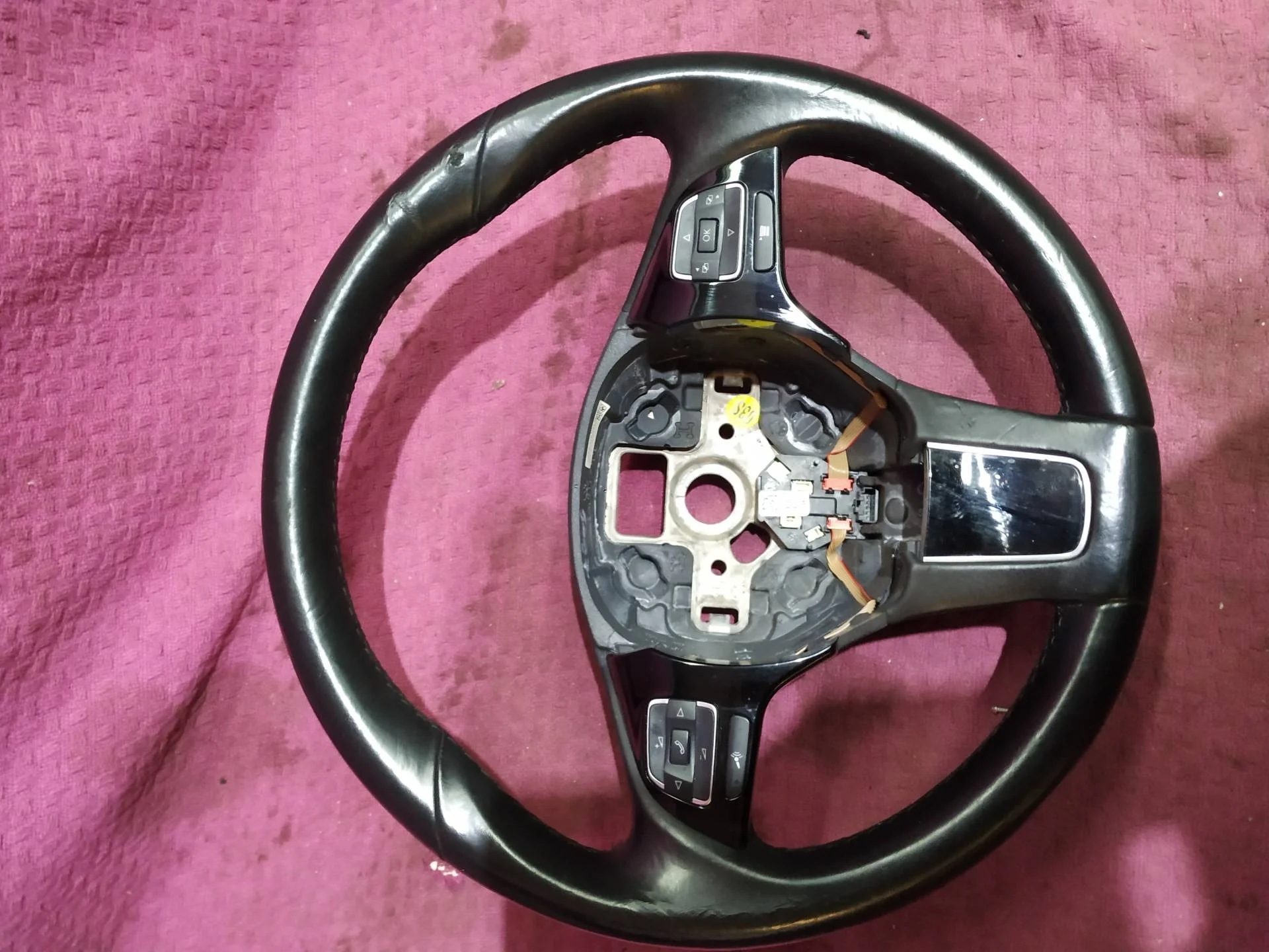 руль Volkswagen Touareg 2  2013