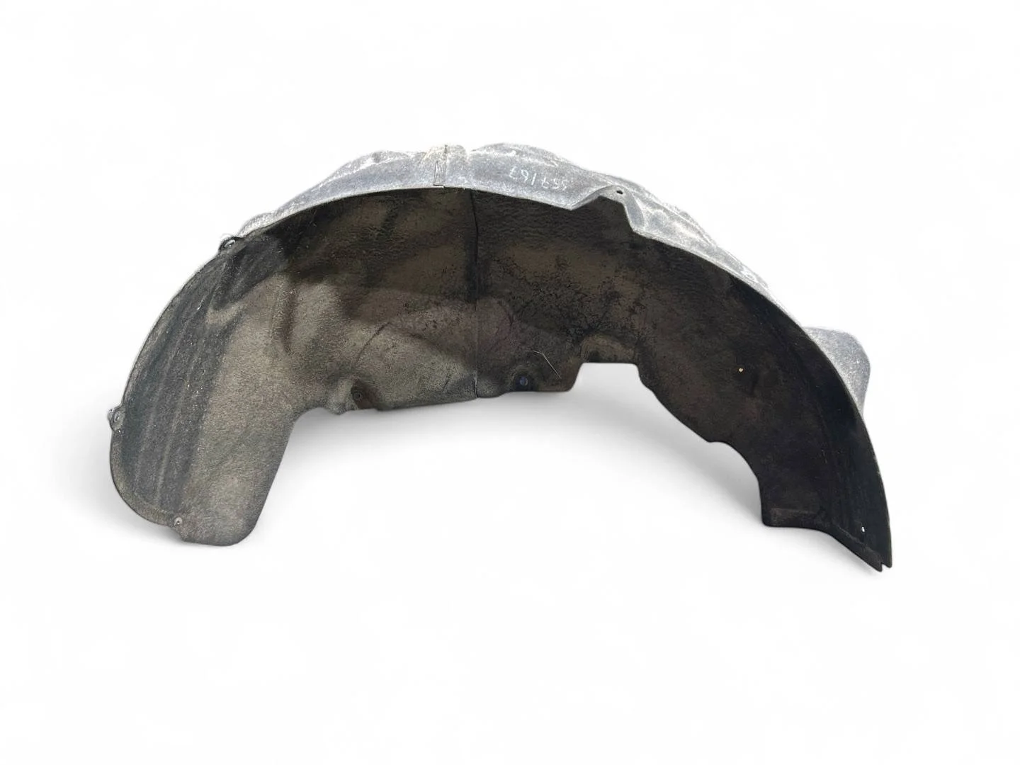 подкрылок задний правый Volkswagen Touareg 2  2013