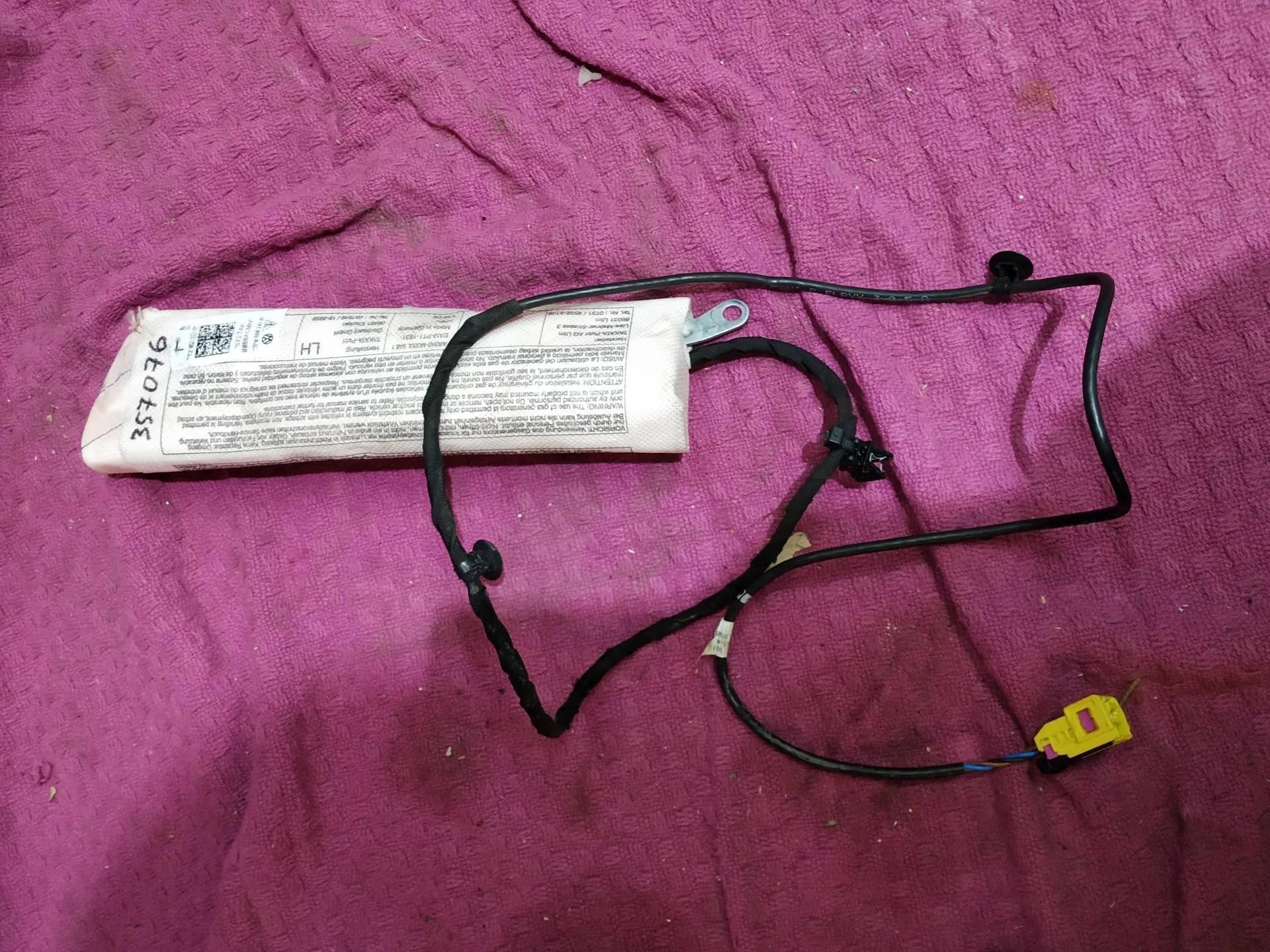 подушка безопасности (Airbag) Volkswagen Touareg 2  2013