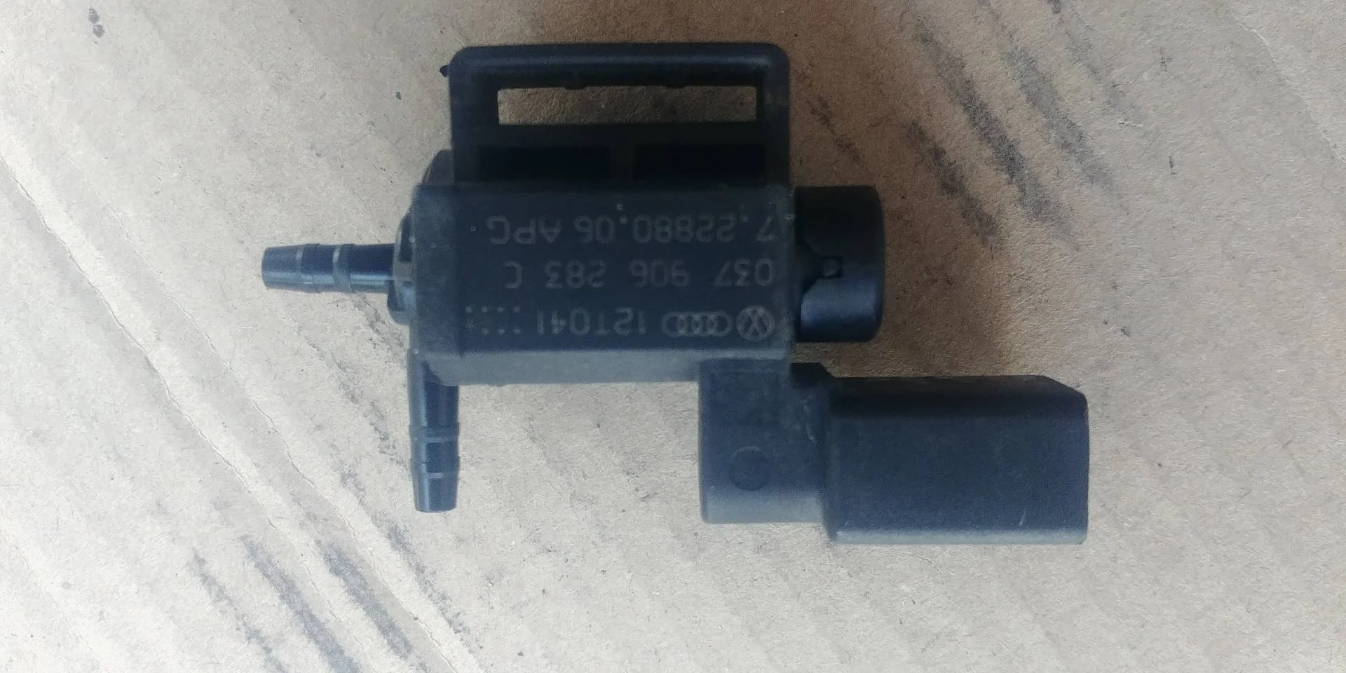 электромагнитный клапан Volkswagen Touareg 2  2013