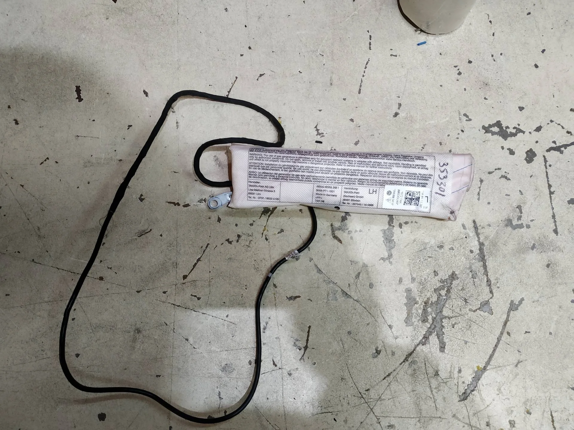 подушка безопасности (Airbag) Volkswagen Touareg 2  2013