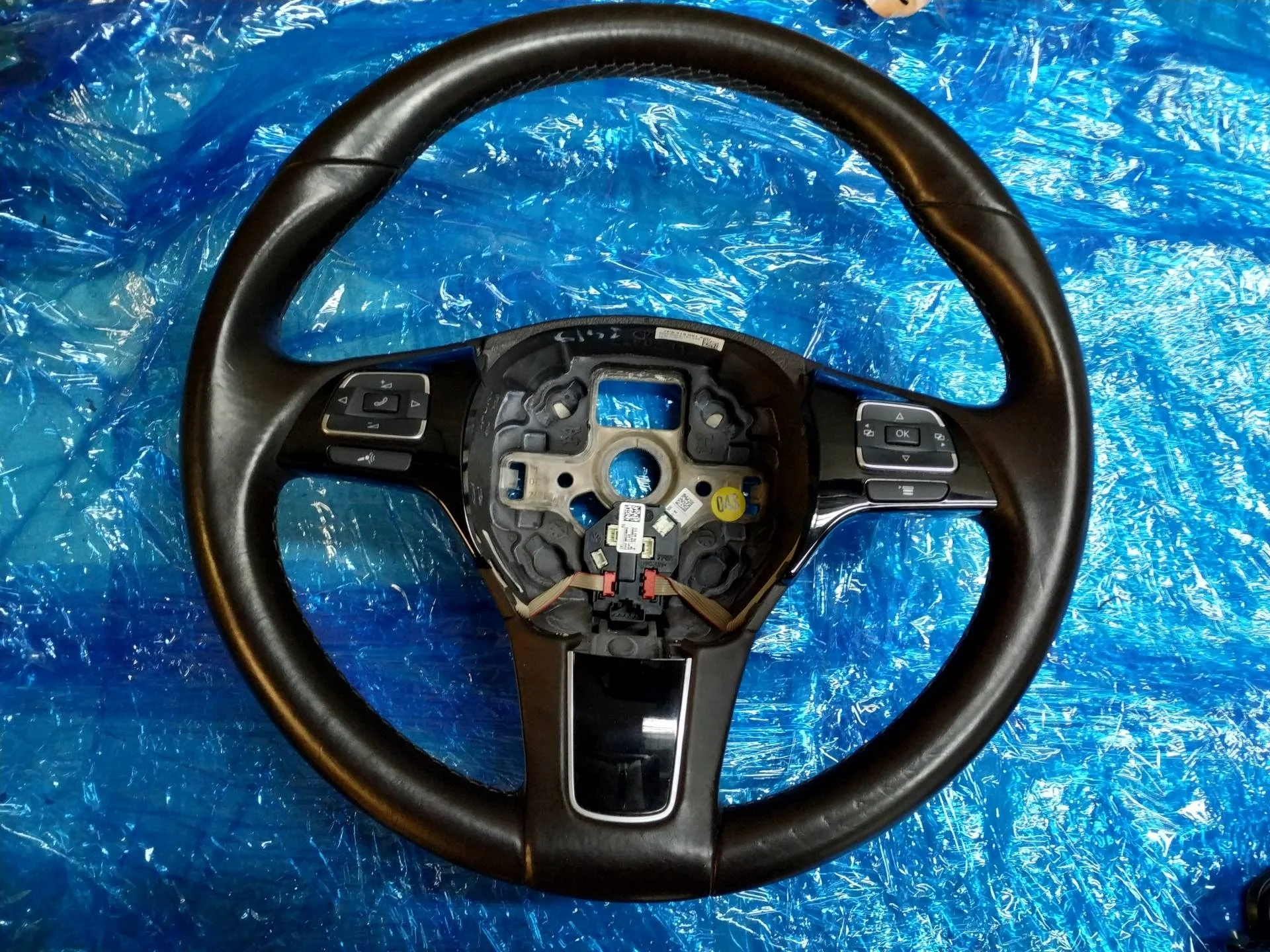 руль Volkswagen Touareg 2  2013