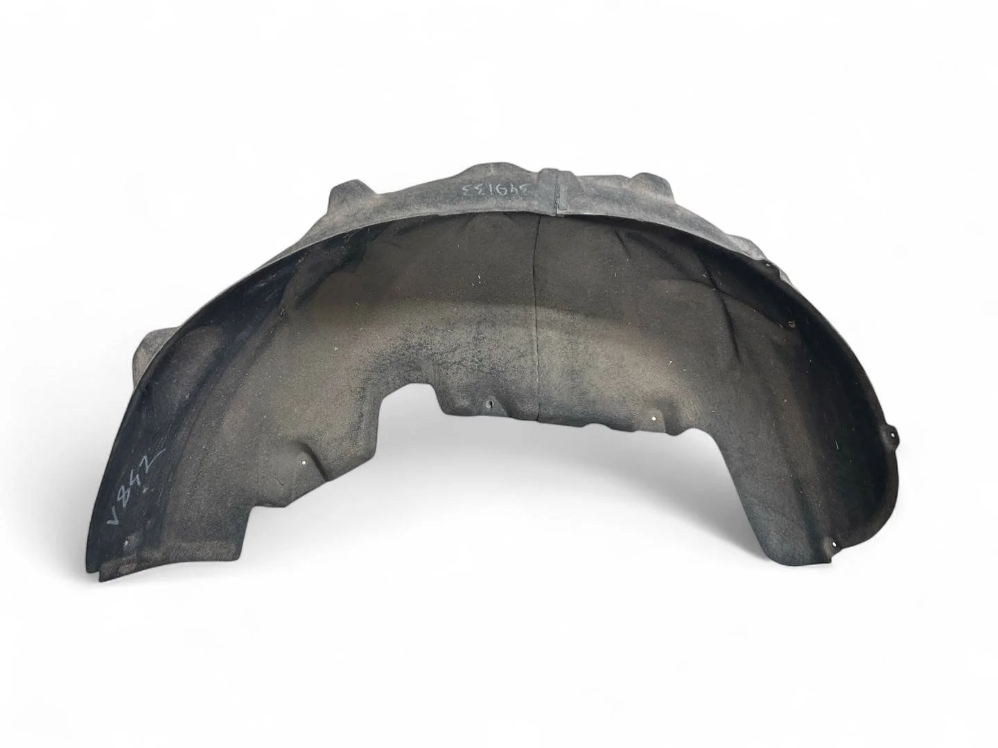 подкрылок задний левый Volkswagen Touareg 2  2013