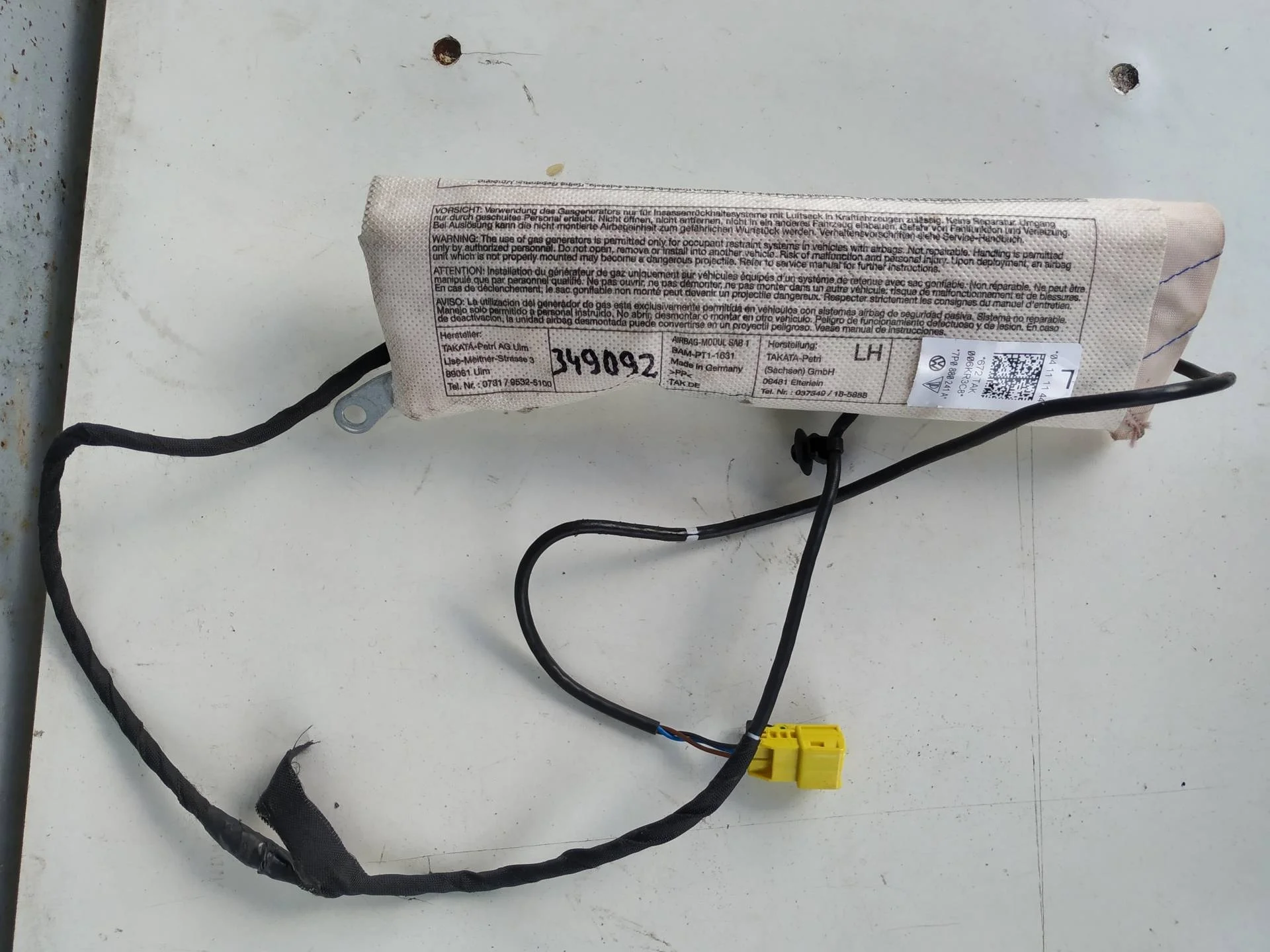 подушка безопасности (Airbag) Volkswagen Touareg 2  2013