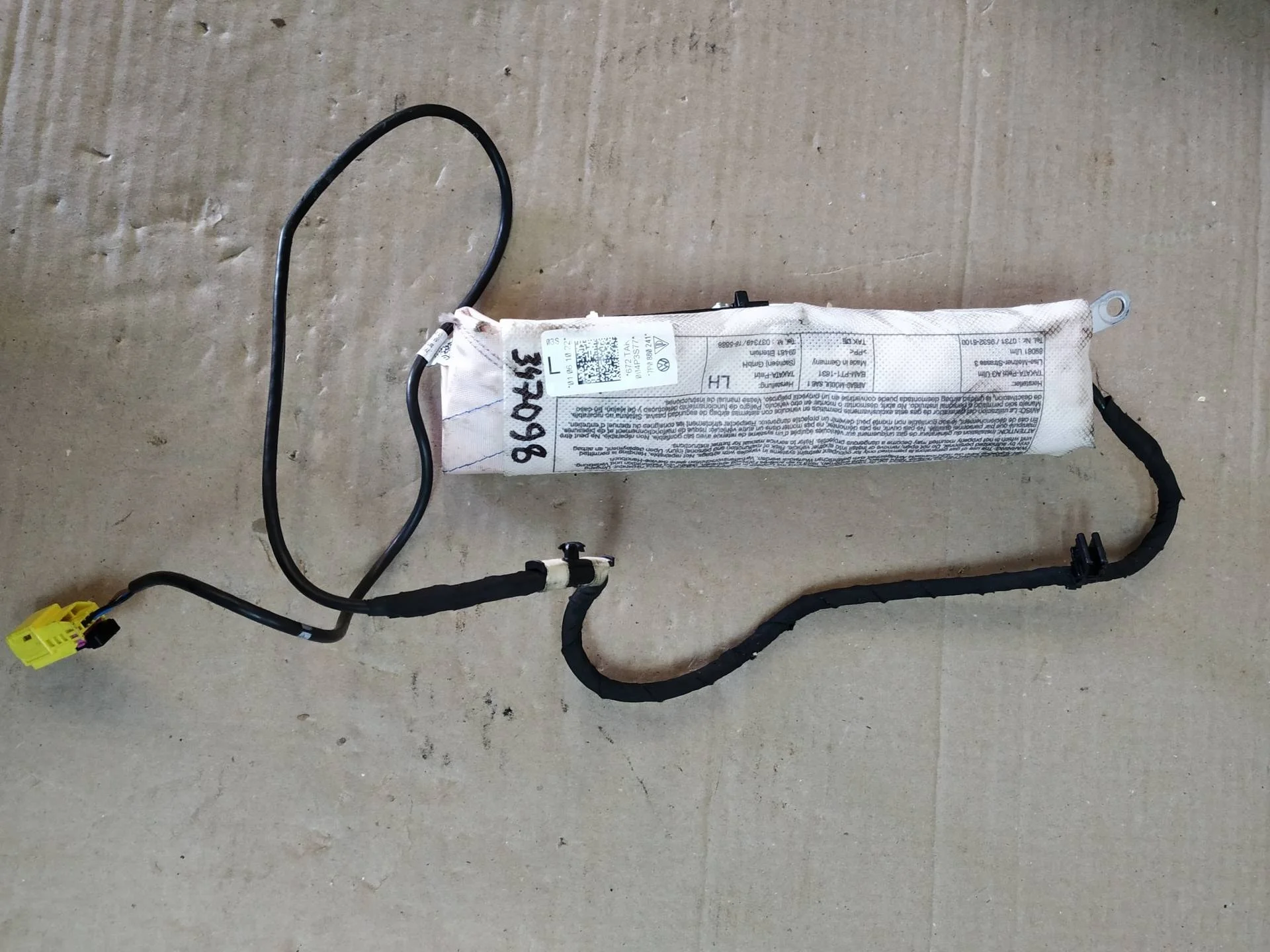 подушка безопасности (Airbag) Volkswagen Touareg 2  2013